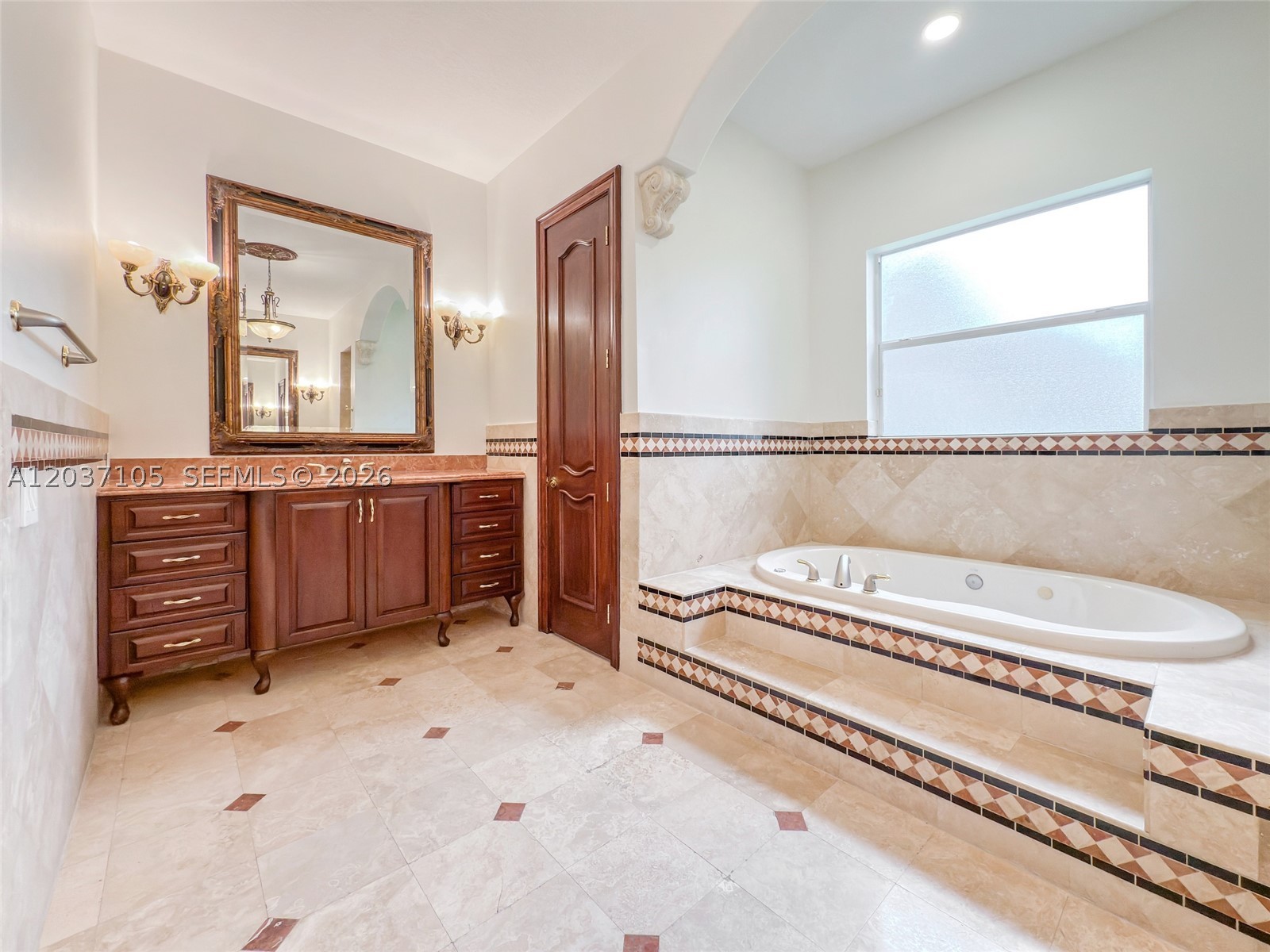 8480 SW 98th St, Miami FL 33156