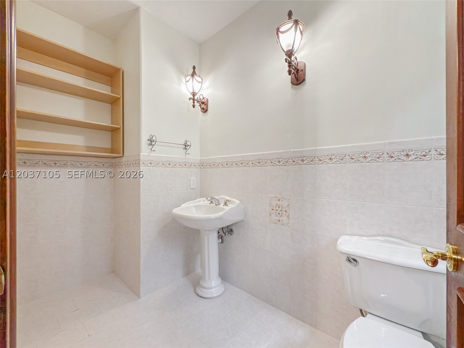 8480 SW 98th St, Miami FL 33156