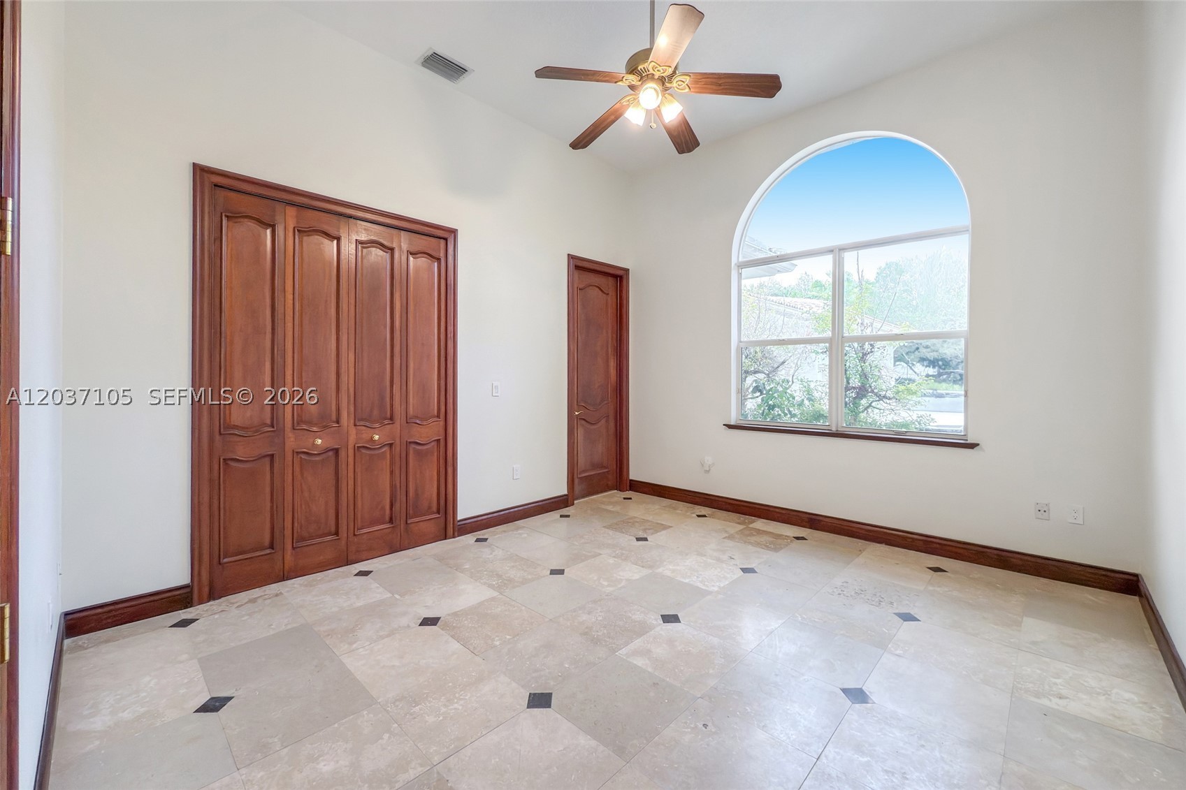 8480 SW 98th St, Miami FL 33156