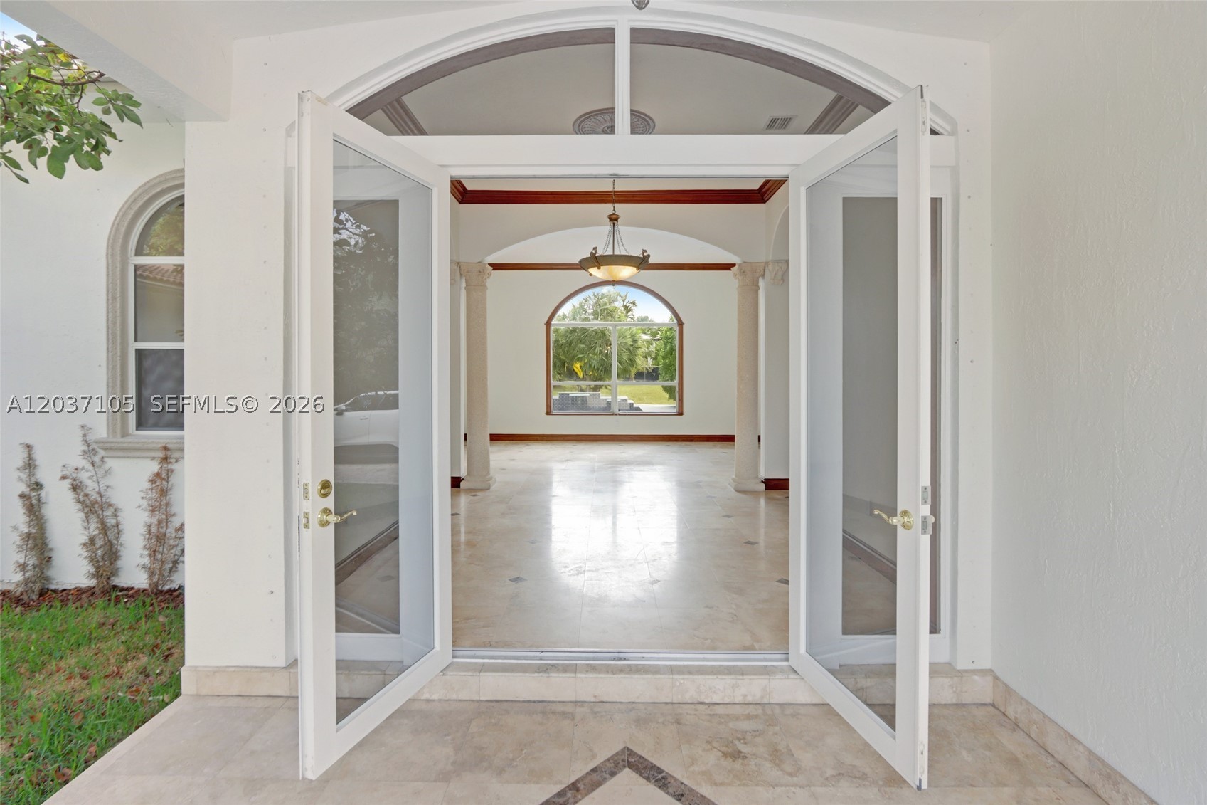 8480 SW 98th St, Miami FL 33156
