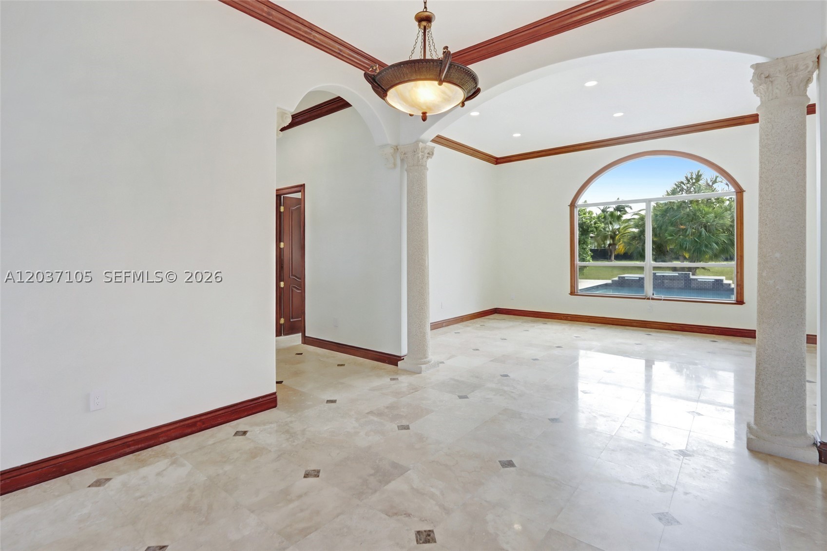 8480 SW 98th St, Miami FL 33156