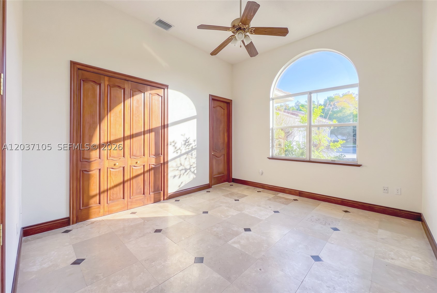 8480 SW 98th St, Miami FL 33156