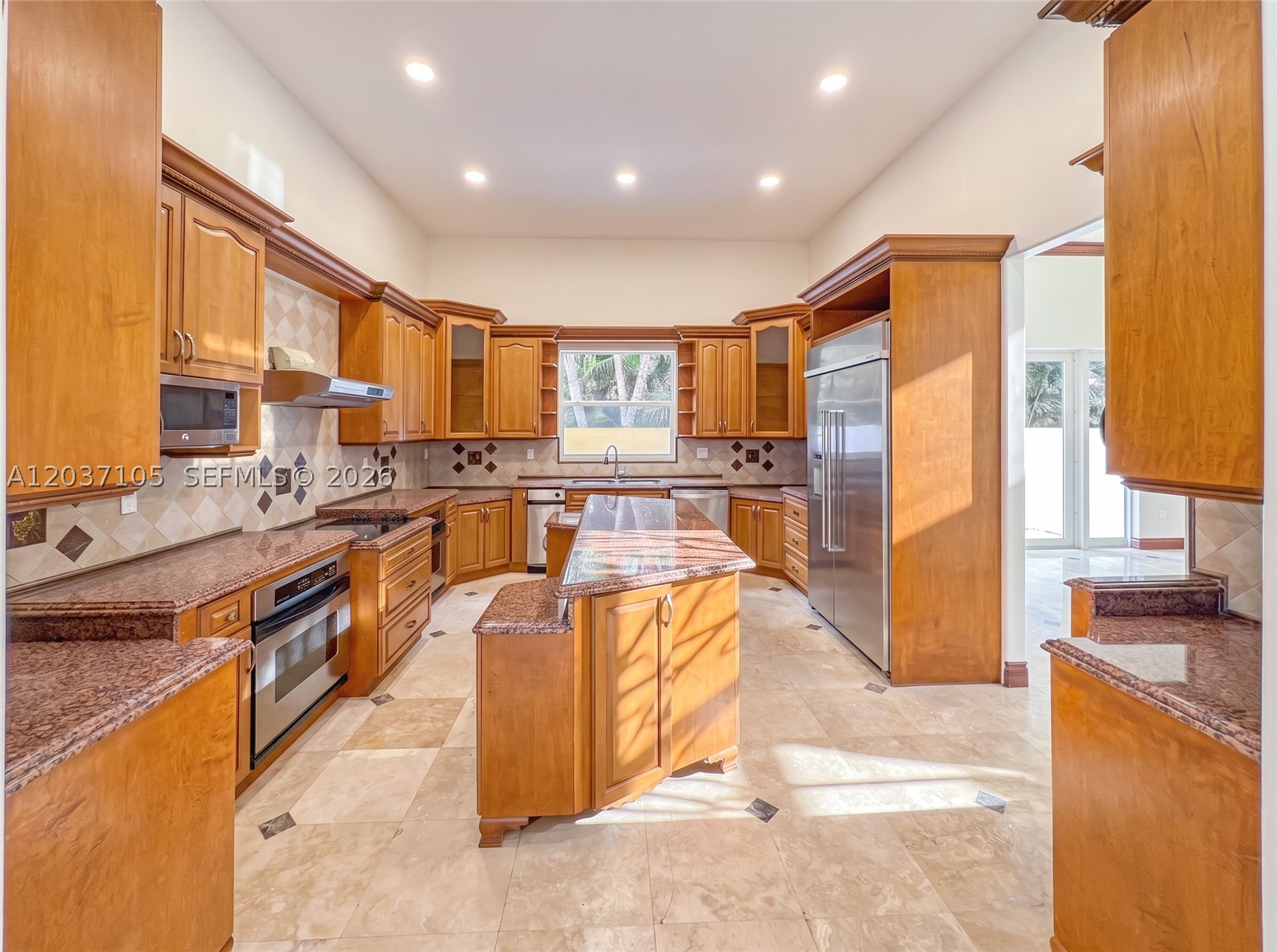 8480 SW 98th St, Miami FL 33156
