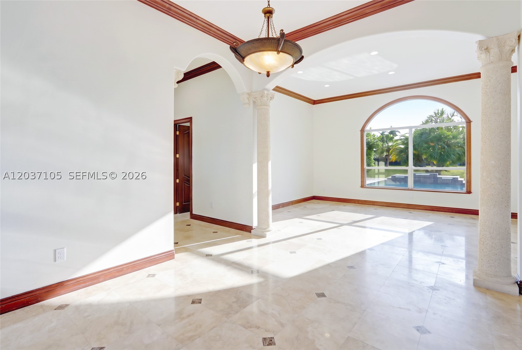 8480 SW 98th St, Miami FL 33156