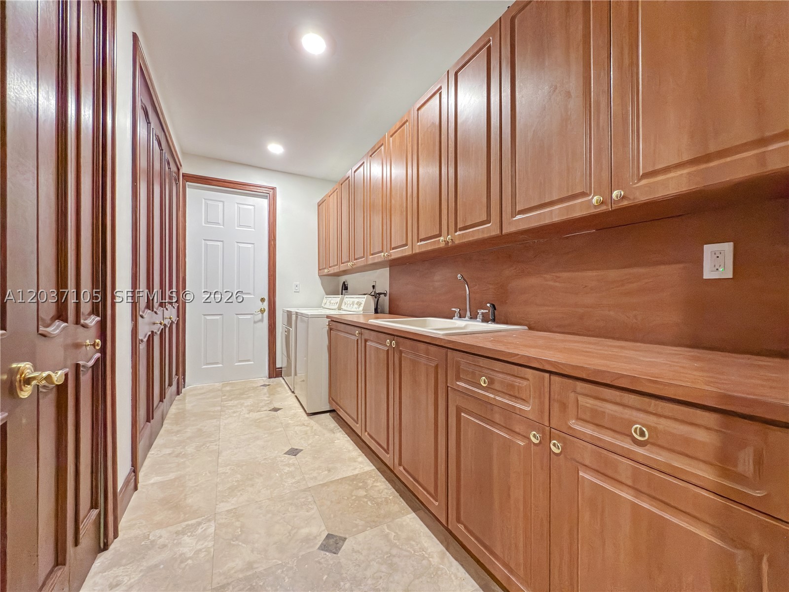 8480 SW 98th St, Miami FL 33156