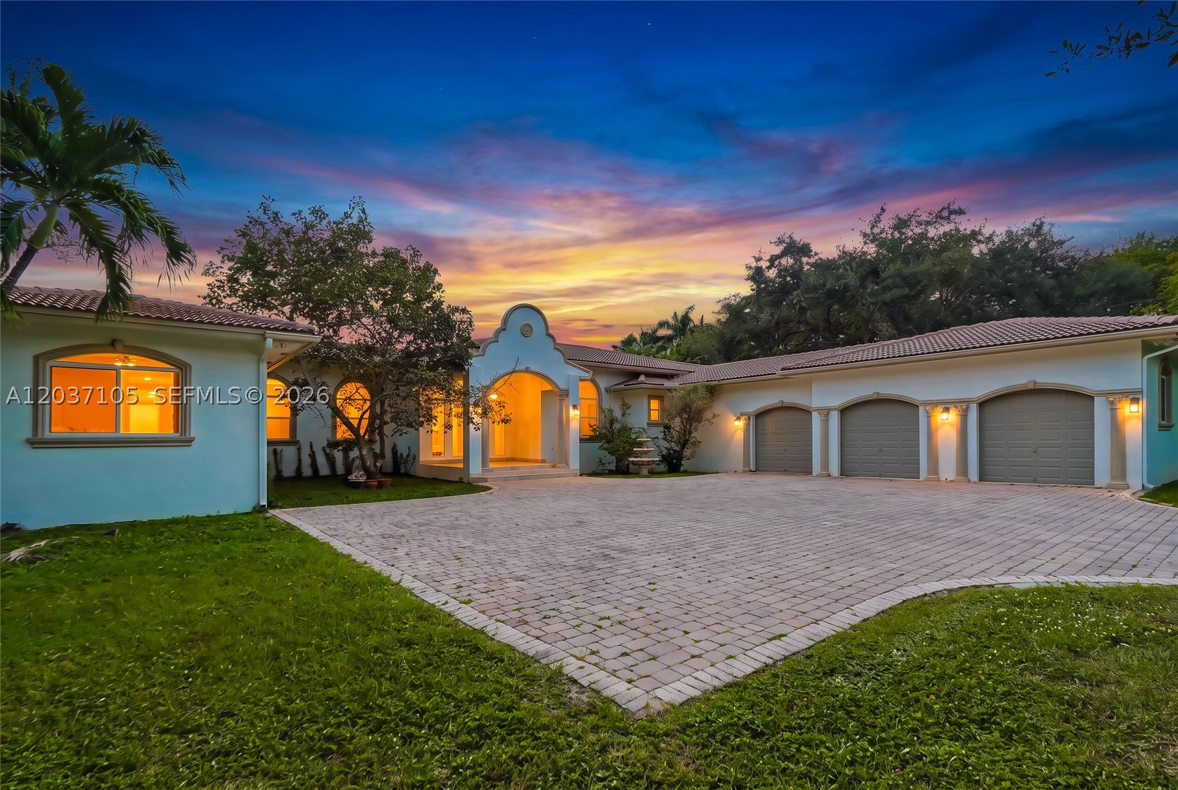 8480 SW 98th St, Miami FL 33156
