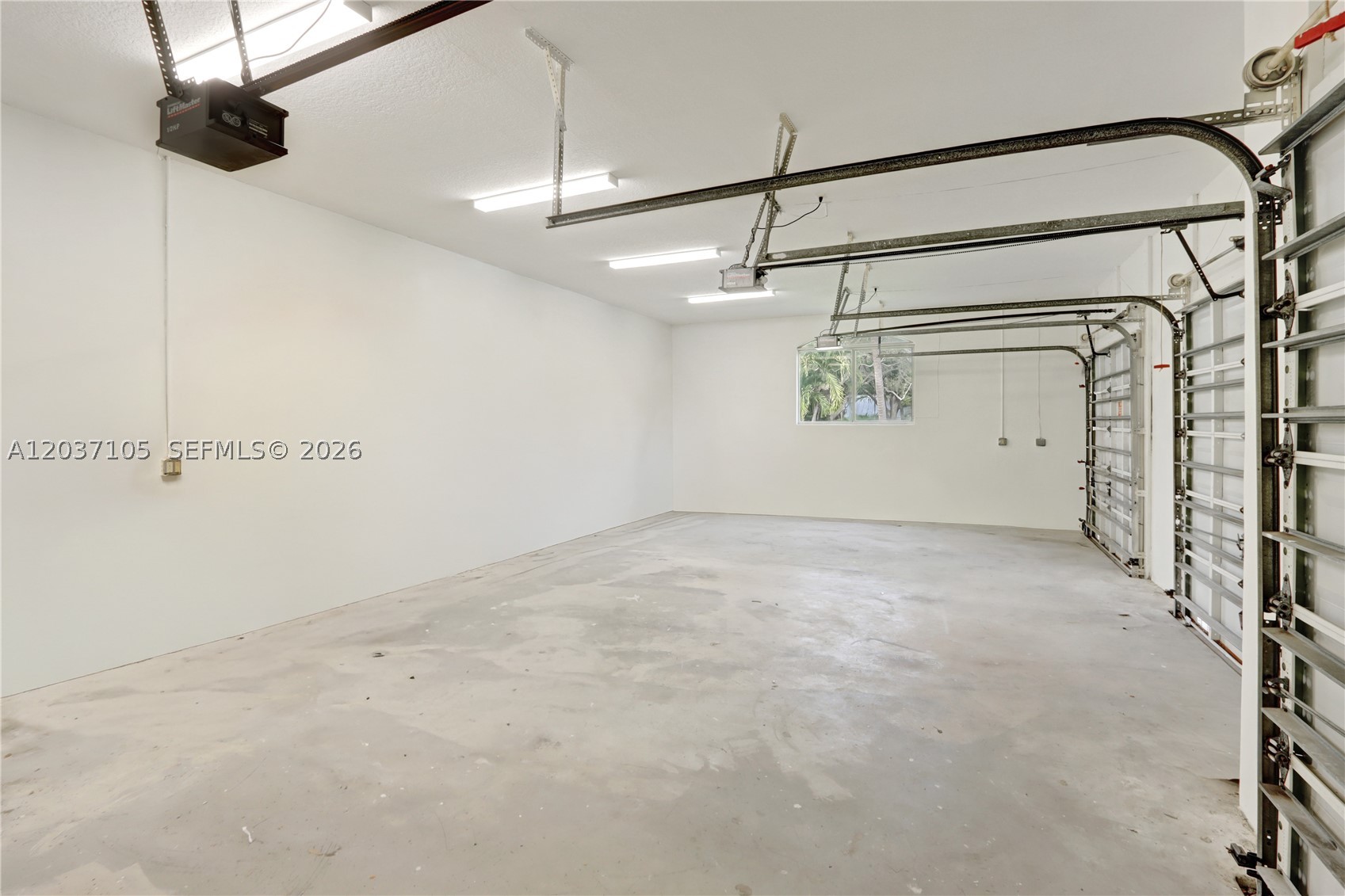 8480 SW 98th St, Miami FL 33156