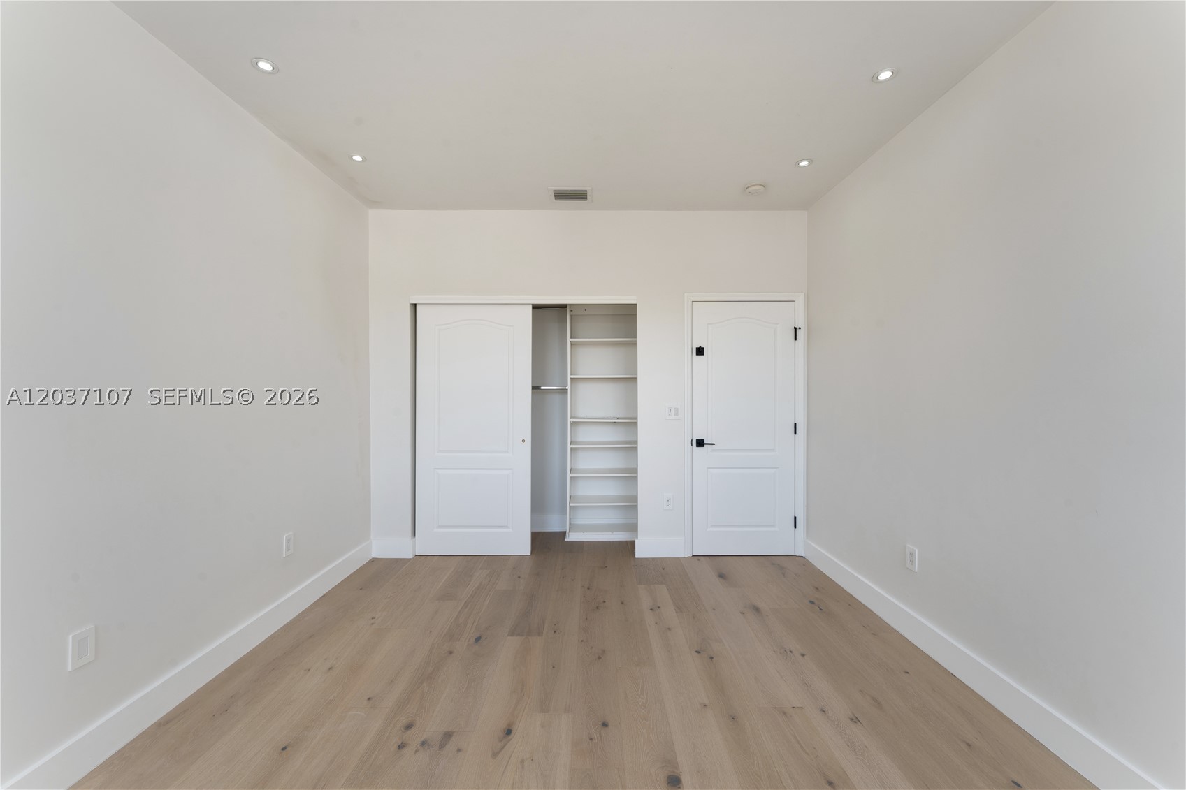 21156 NE 33rd Ave, Aventura FL 33180