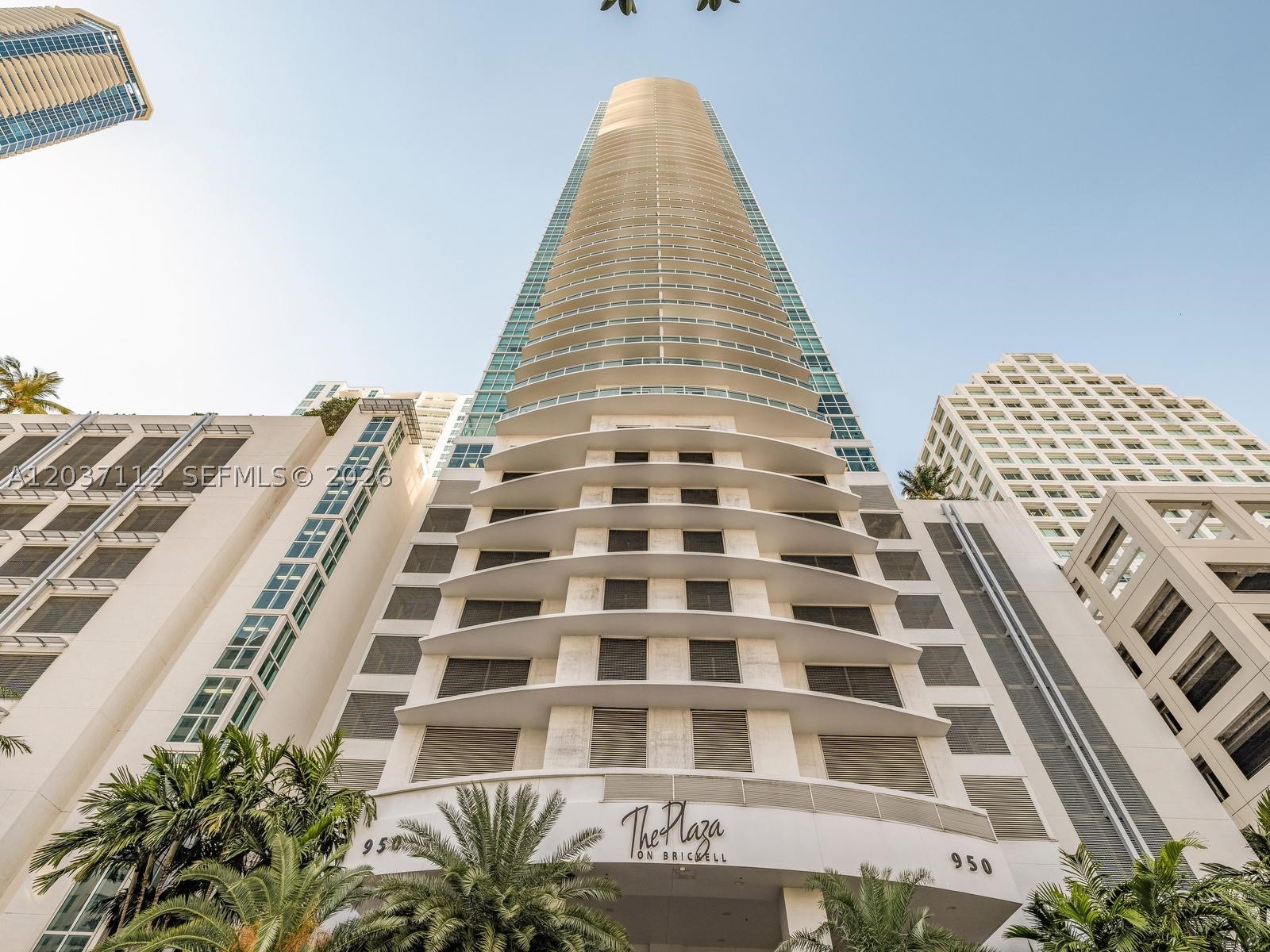 950 Brickell Bay Dr #1404, Miami FL 33131