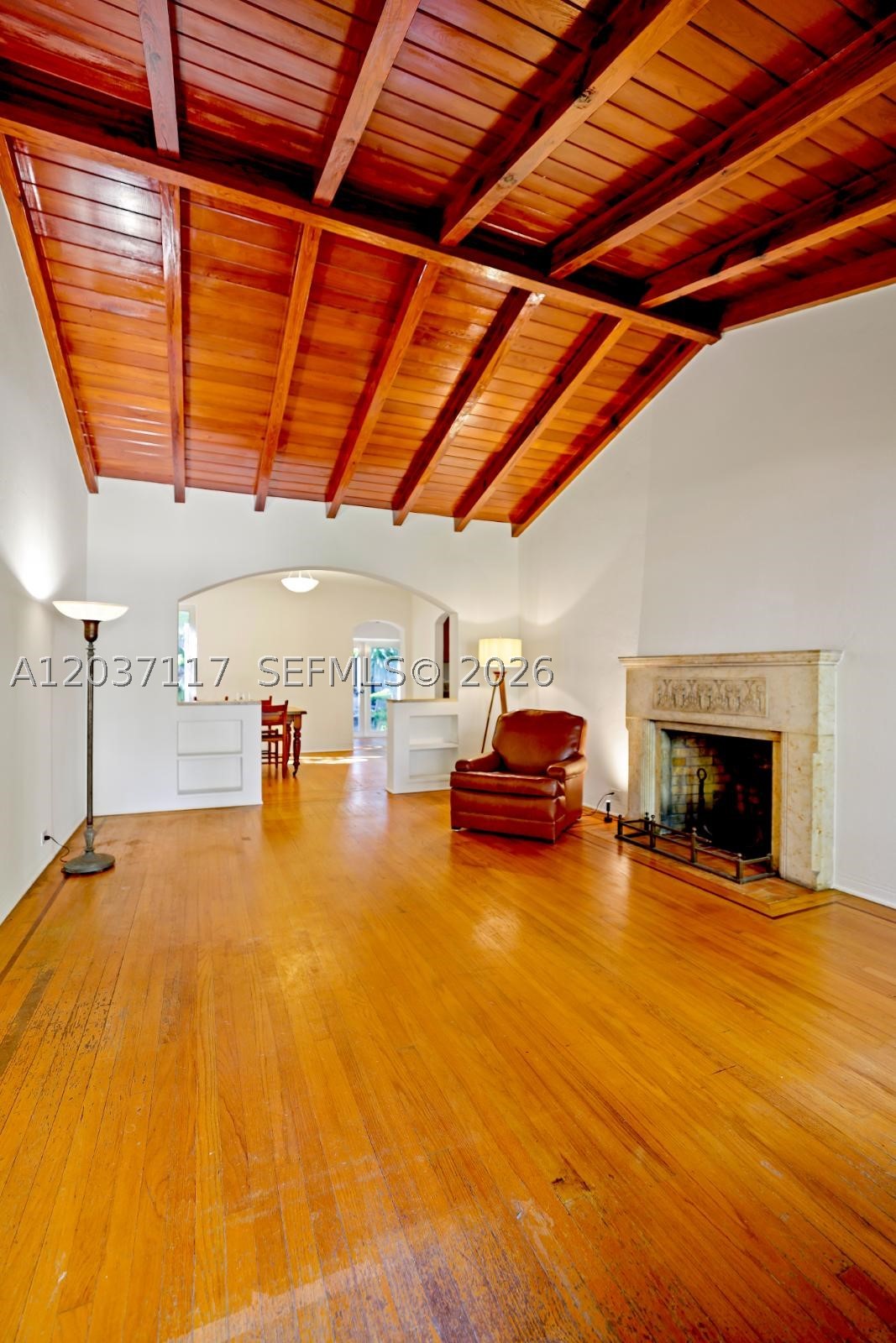 720 NE 75th St, Miami FL 33138