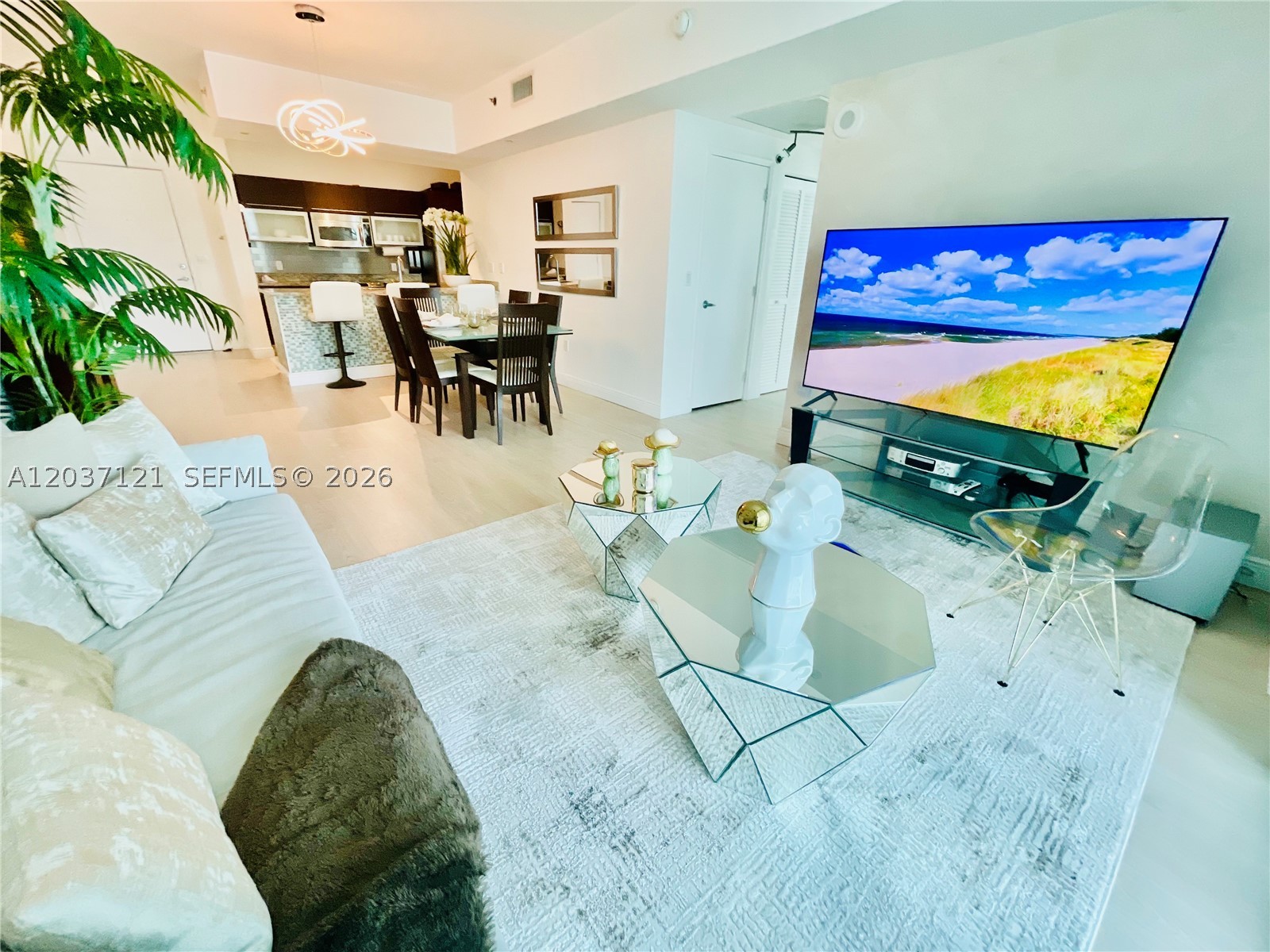 950 Brickell Bay Dr #2601, Miami FL 33131