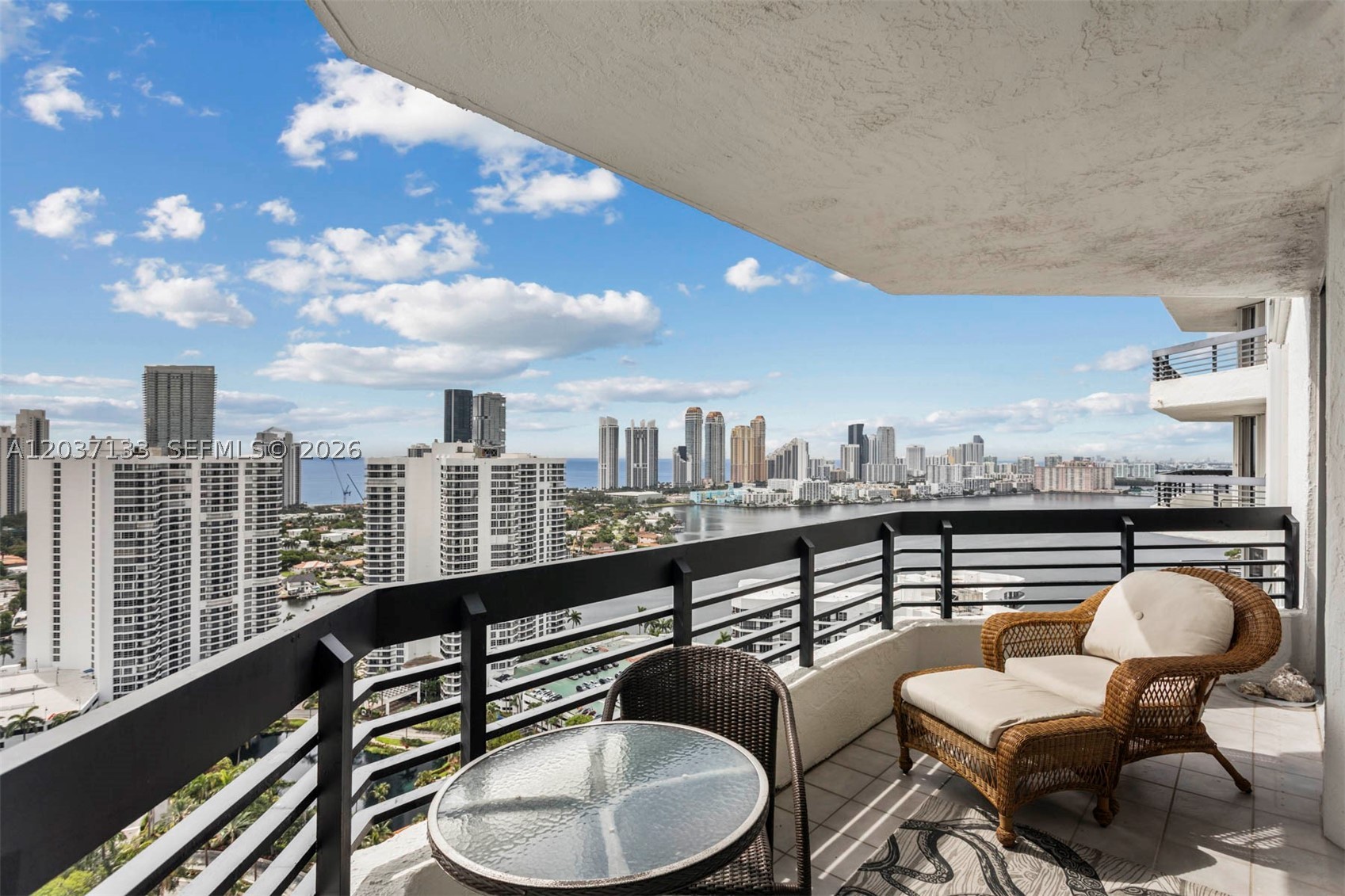 3500 Mystic Pointe Dr #3307, Aventura FL 33180