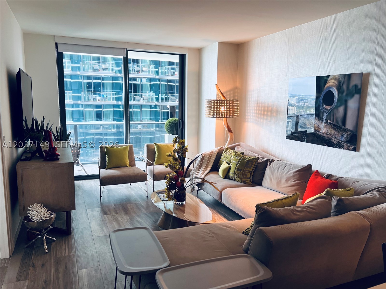 801 S Miami Ave #3608, Miami FL 33130