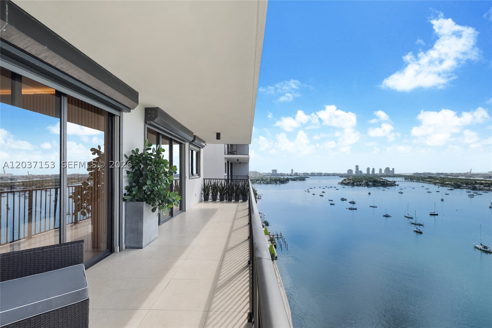 1000 Venetian Way #1902, Miami FL 33139