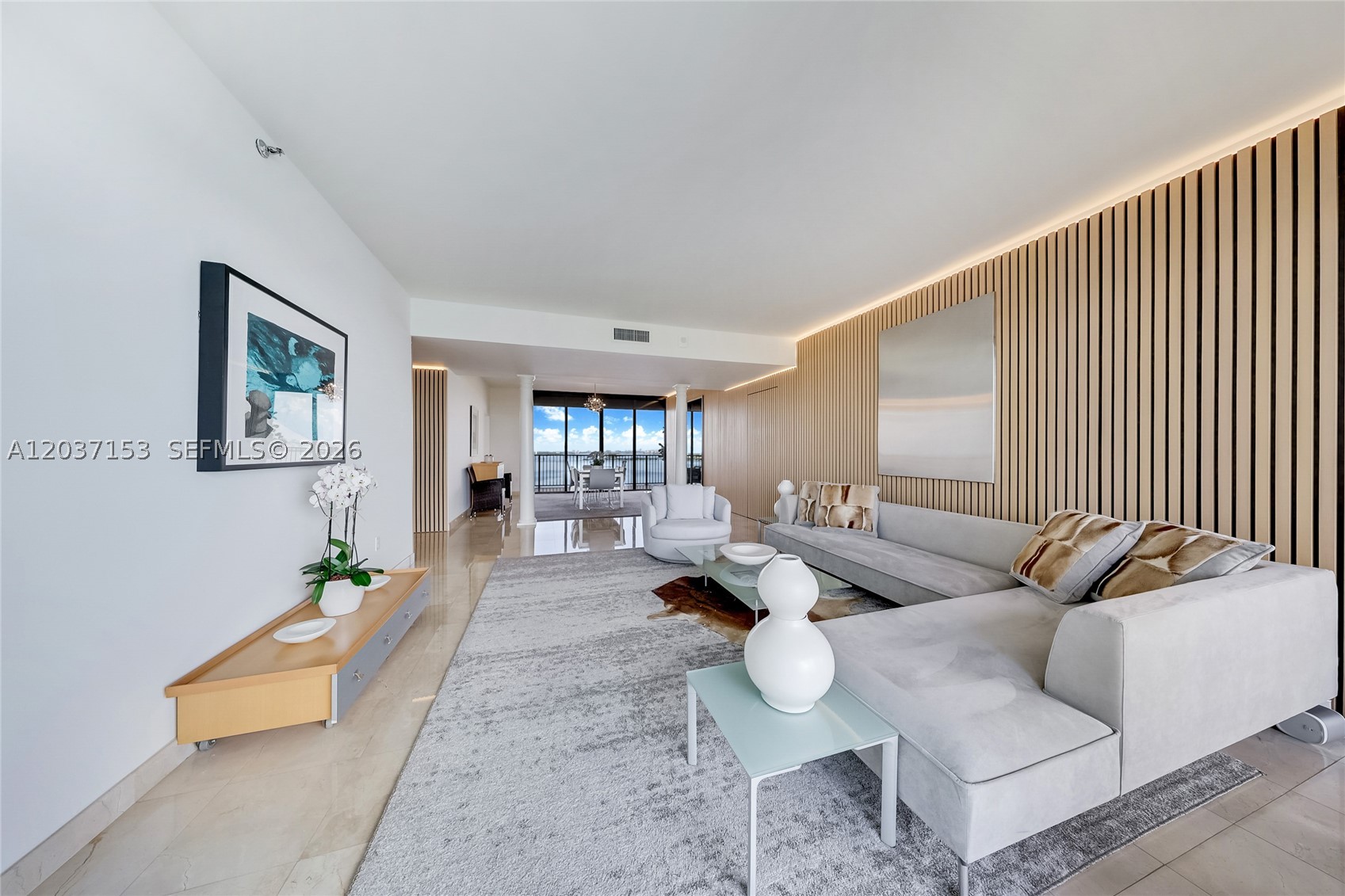 1000 Venetian Way #1902, Miami FL 33139