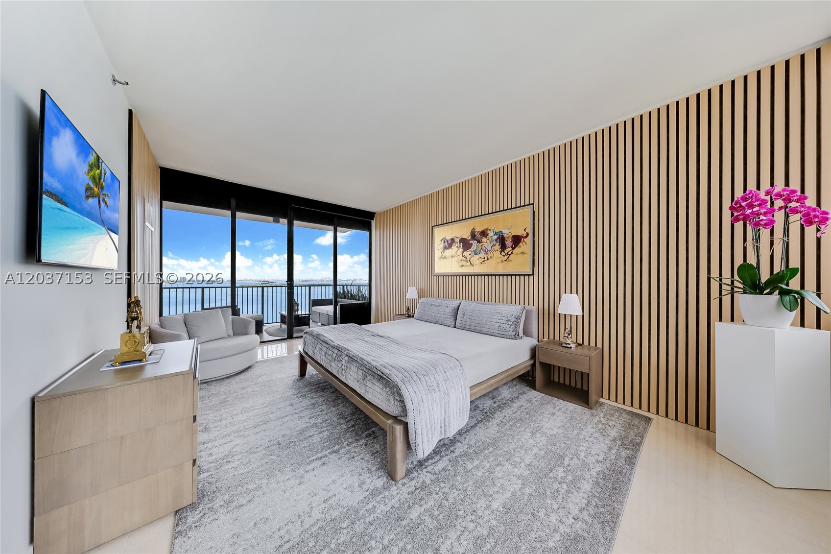 1000 Venetian Way #1902, Miami FL 33139