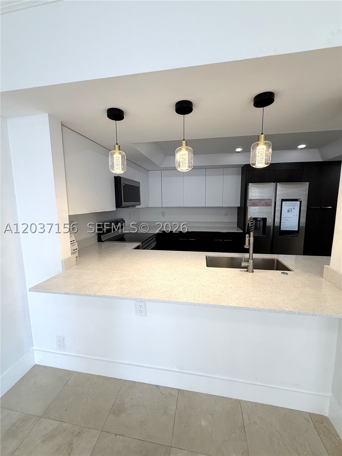 520 Brickell Key Dr #A1005, Miami FL 33131