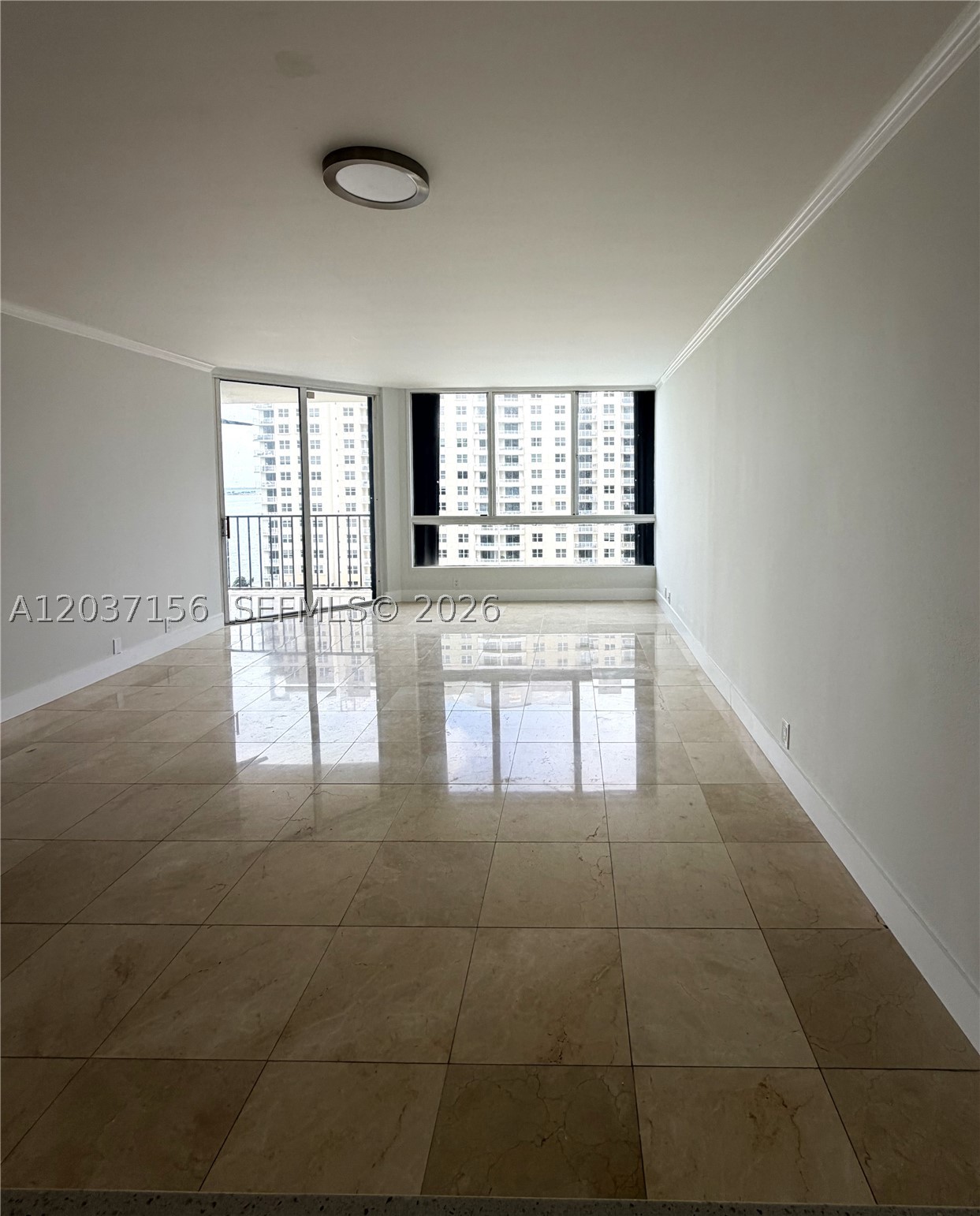 520 Brickell Key Dr #A1005, Miami FL 33131