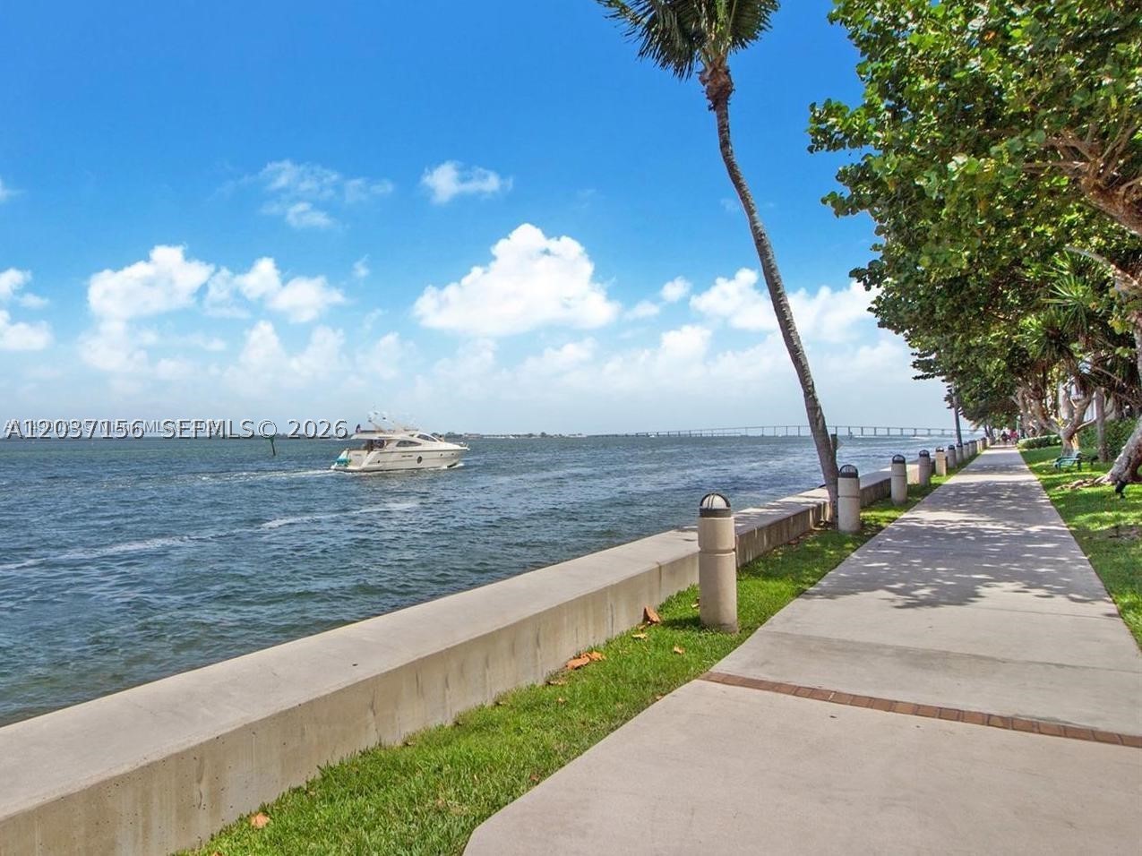 520 Brickell Key Dr #A1005, Miami FL 33131