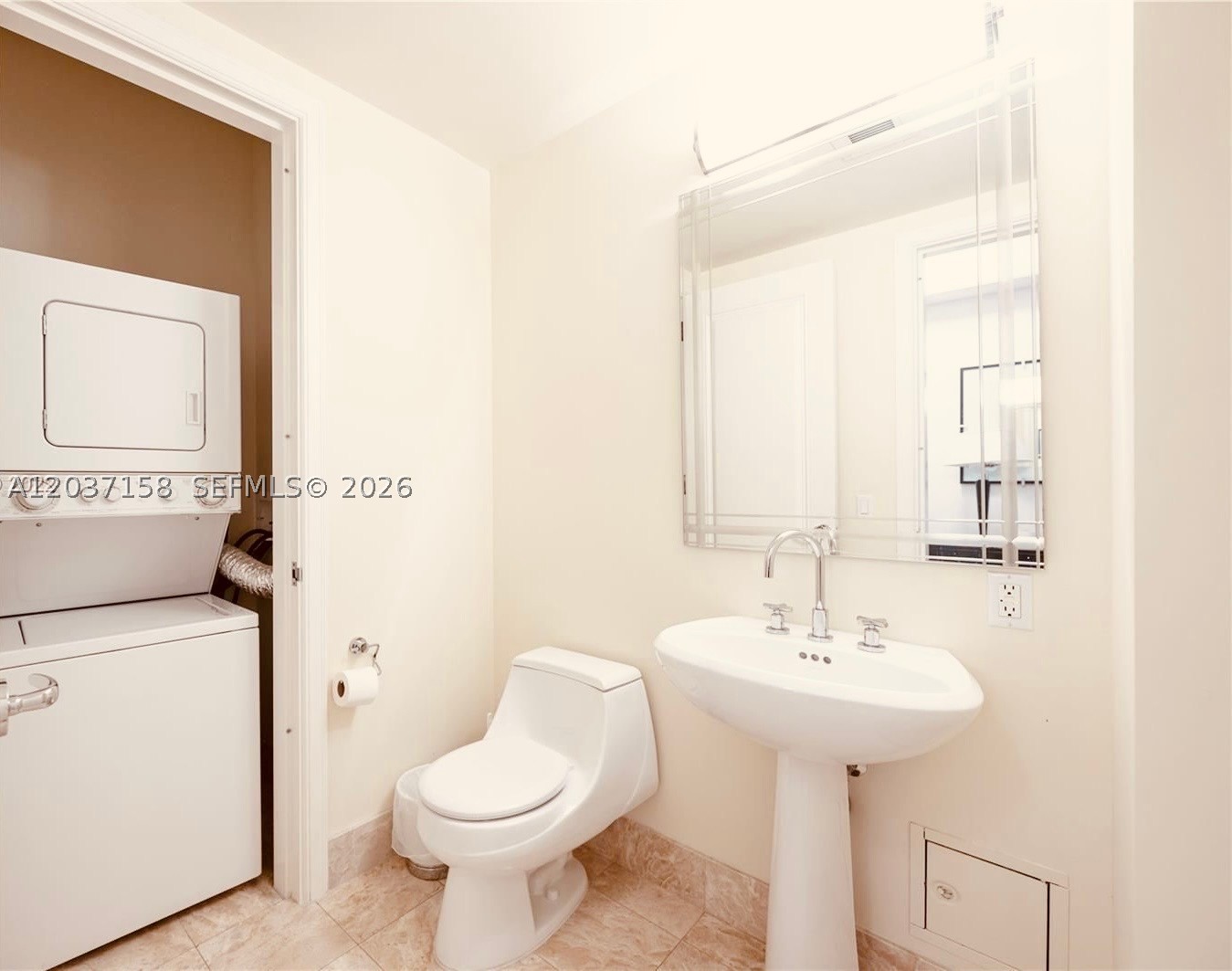 1435 Brickell Ave #3412, Miami FL 33131