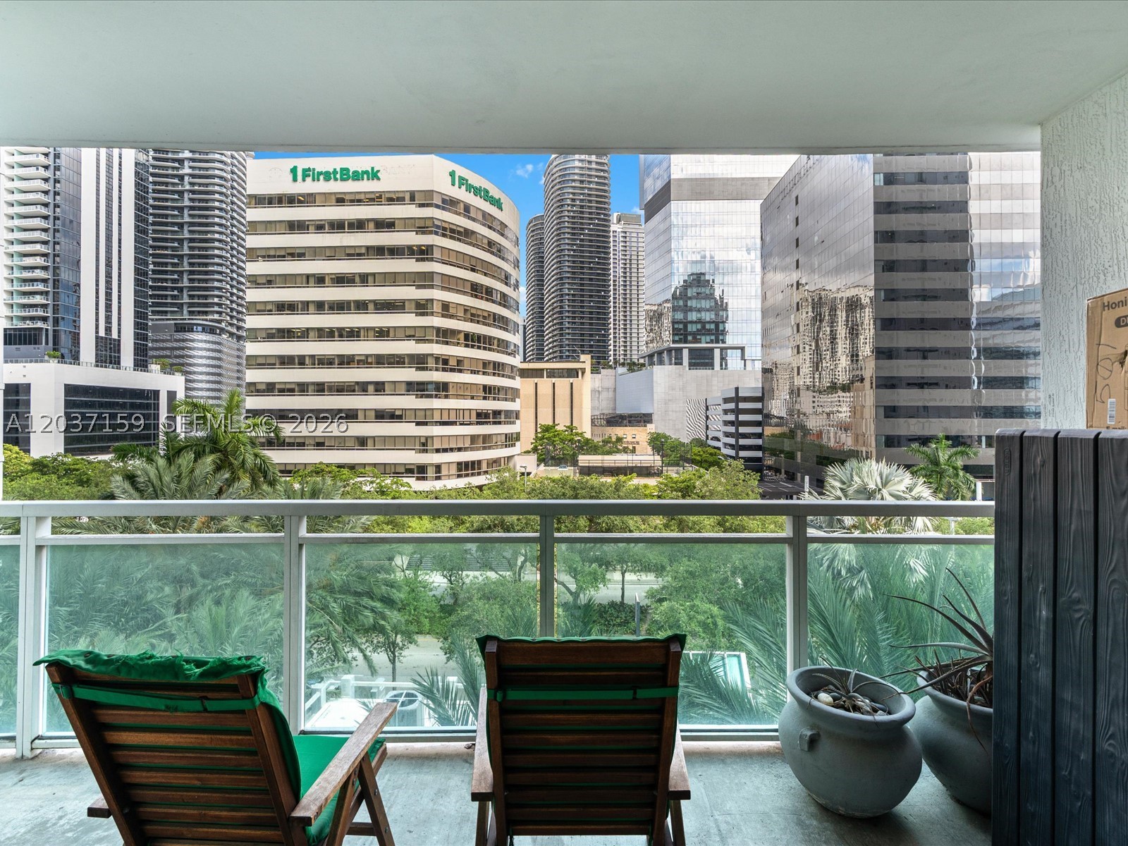 950 Brickell Bay Dr #501, Miami FL 33131