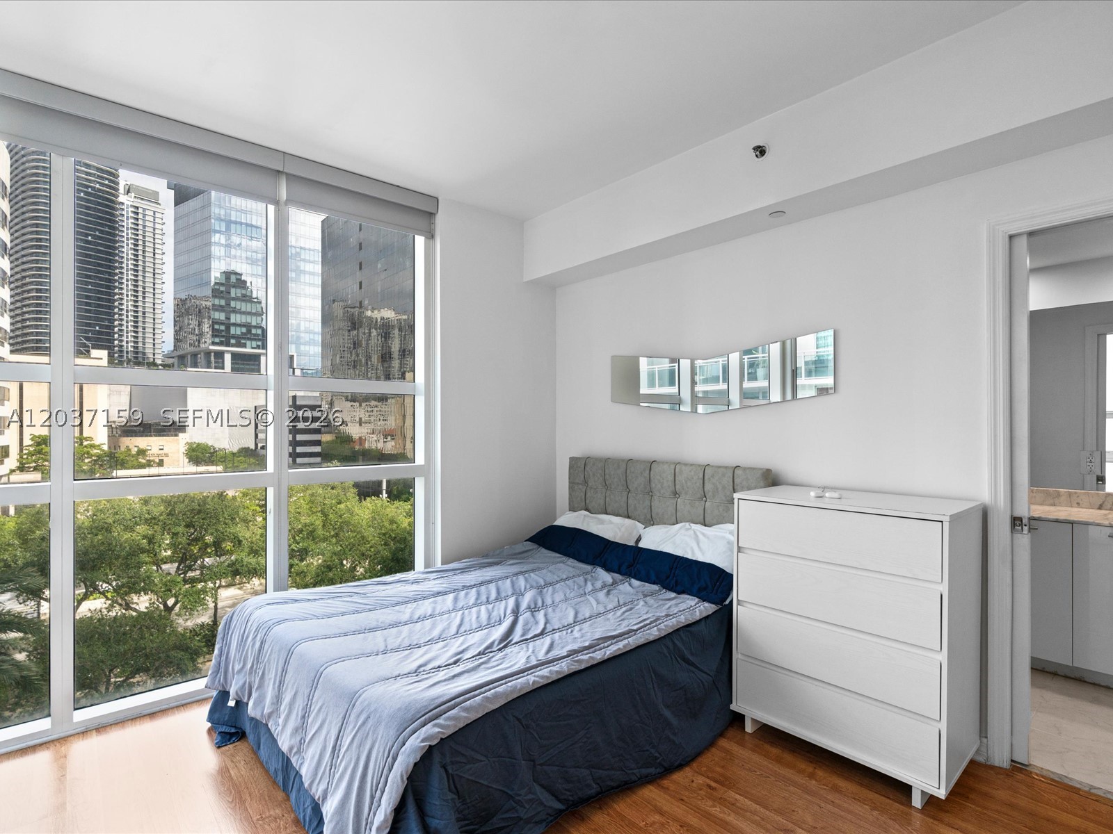 950 Brickell Bay Dr #501, Miami FL 33131