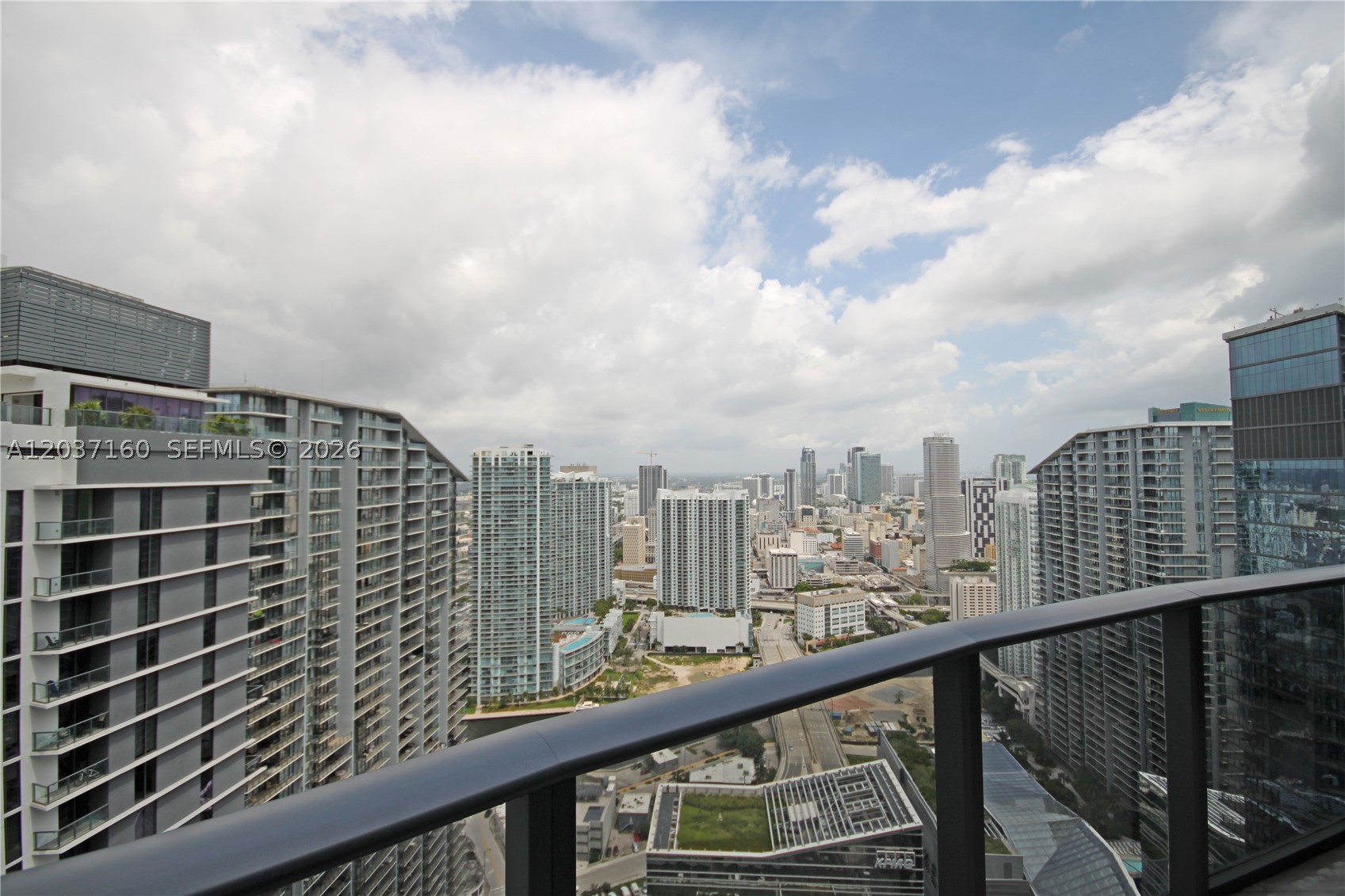 45 SW 9th St #4608, Miami FL 33130