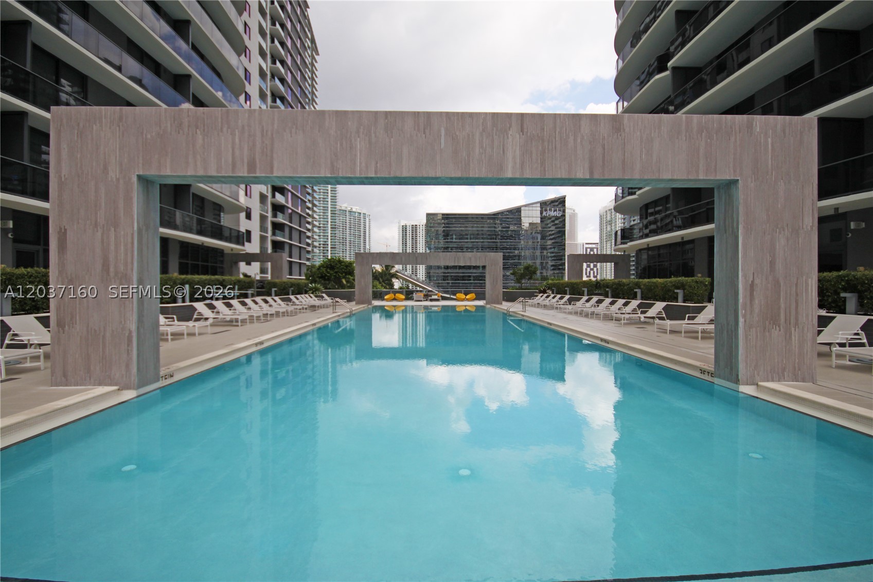 45 SW 9th St #4608, Miami FL 33130