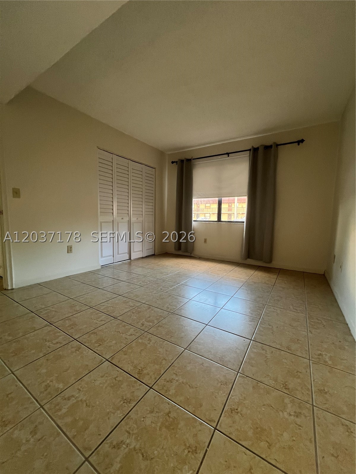 14861 SW 104th St #28-14, Miami FL 33196