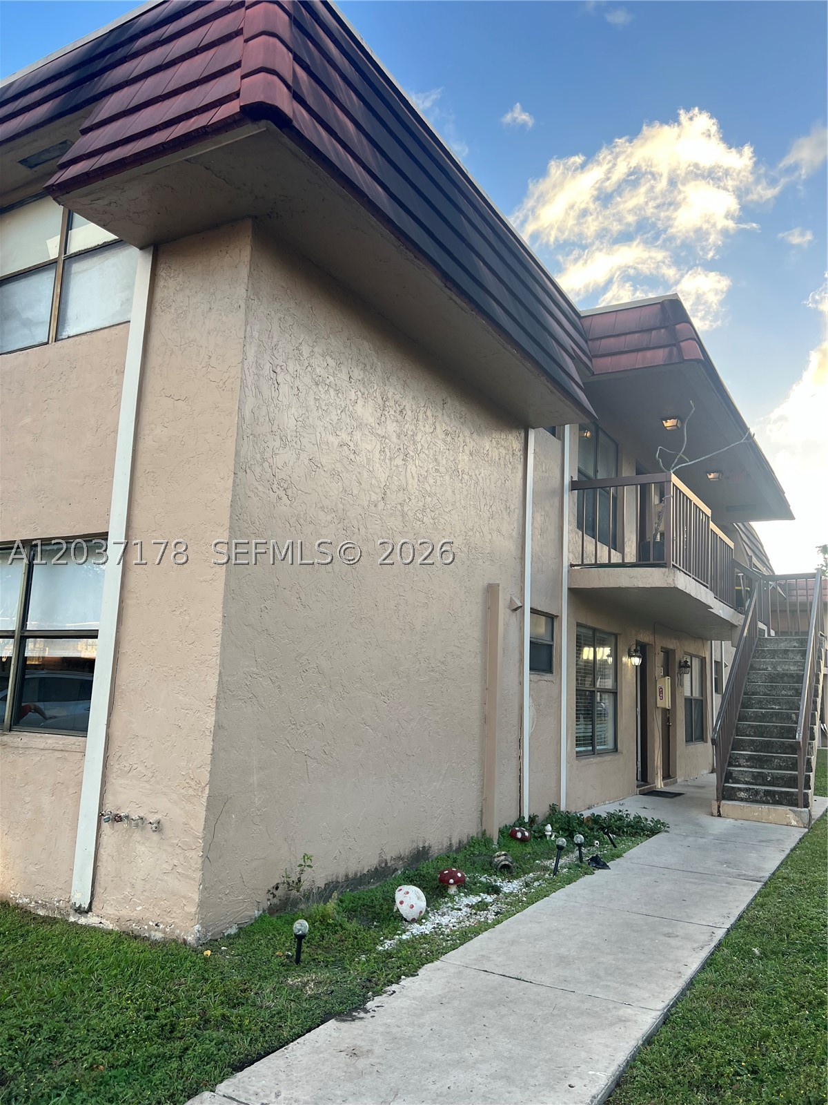 14861 SW 104th St #28-14, Miami FL 33196