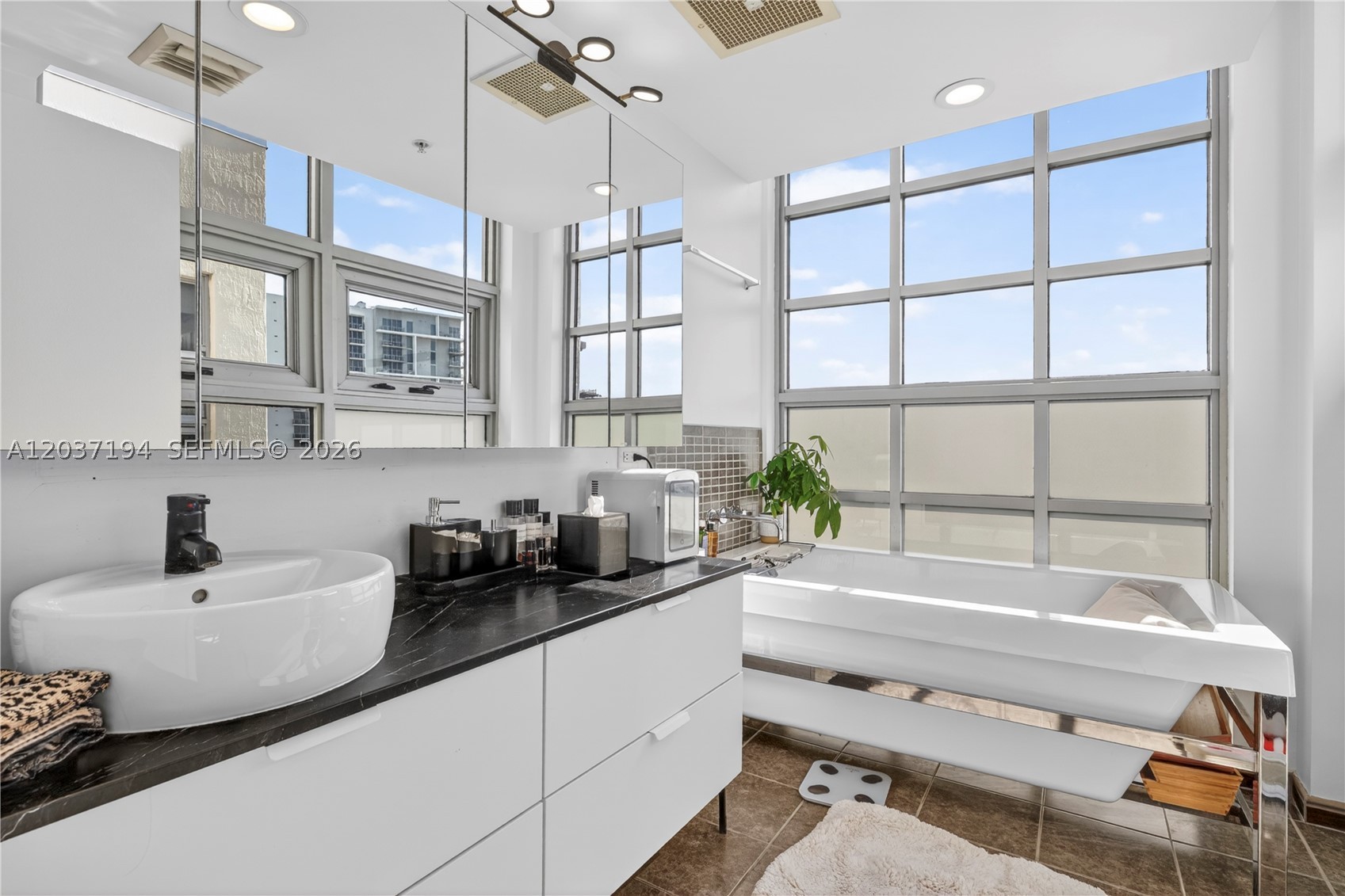 3451 NE 1st Ave #PM03, Miami FL 33137