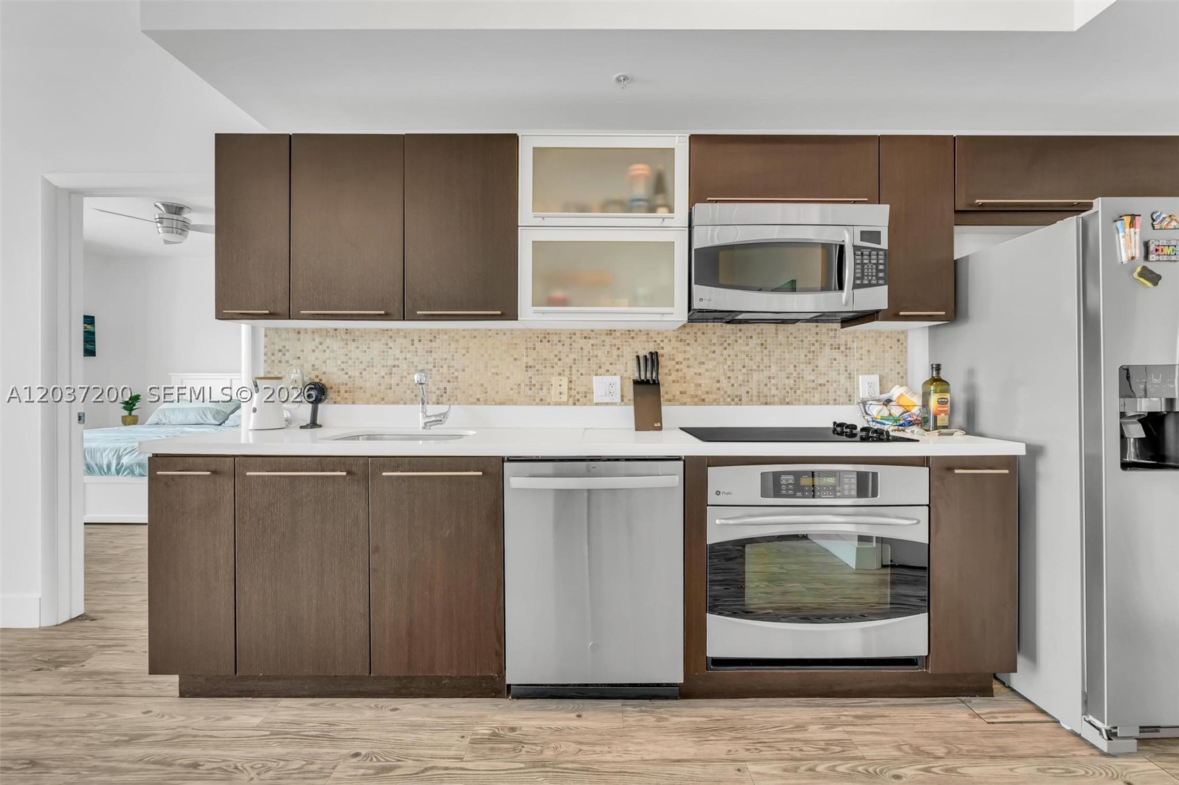 90 SW 3rd St #4303, Miami FL 33130