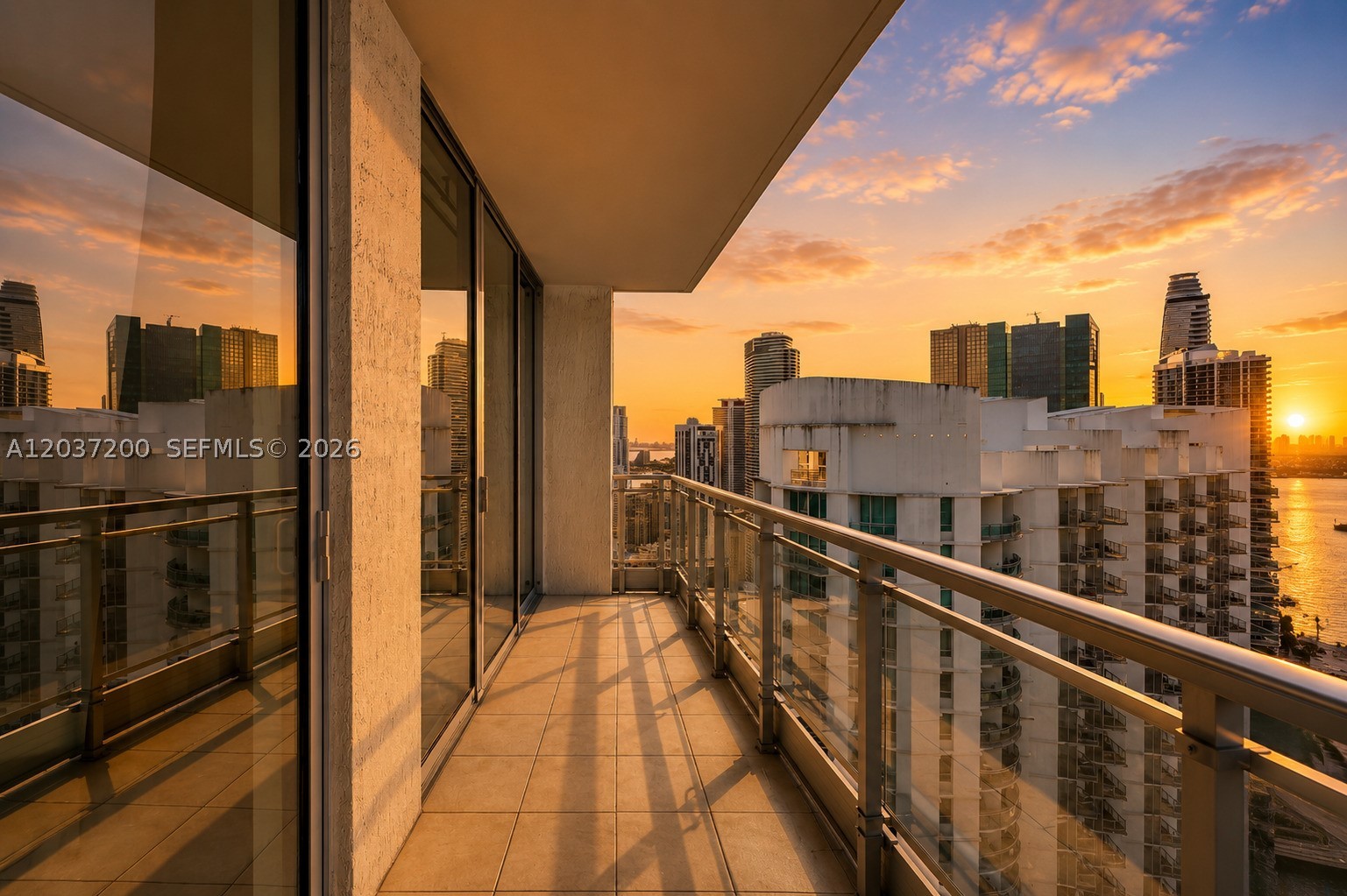 90 SW 3rd St #4303, Miami FL 33130