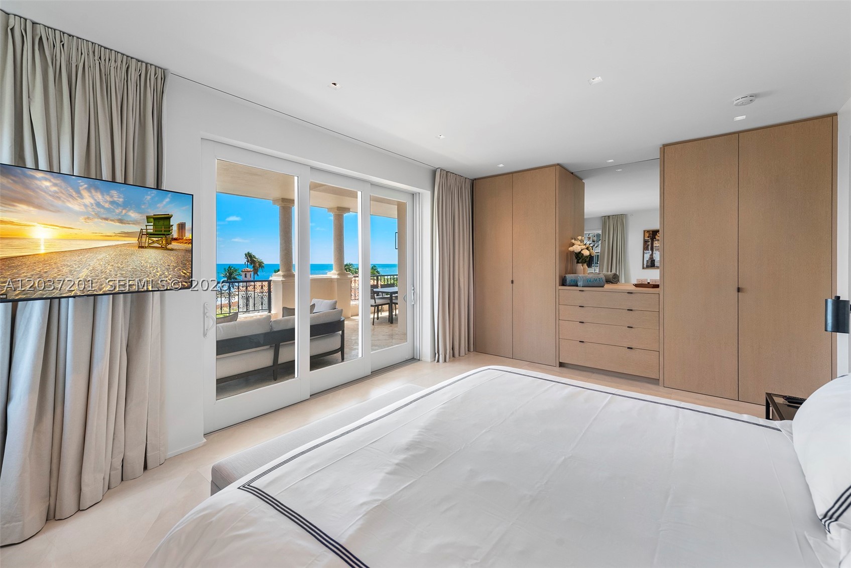 19242 Fisher Island Dr #19242, Miami Beach FL 33109