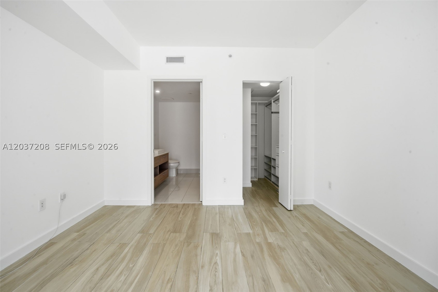1300 S Miami Ave #1411, Miami FL 33130
