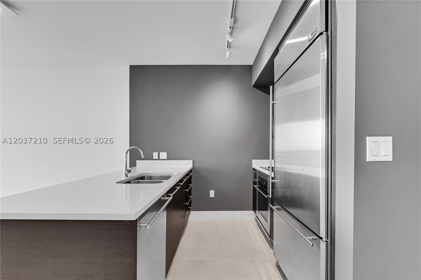 500 Brickell Ave #2700, Miami FL 33131