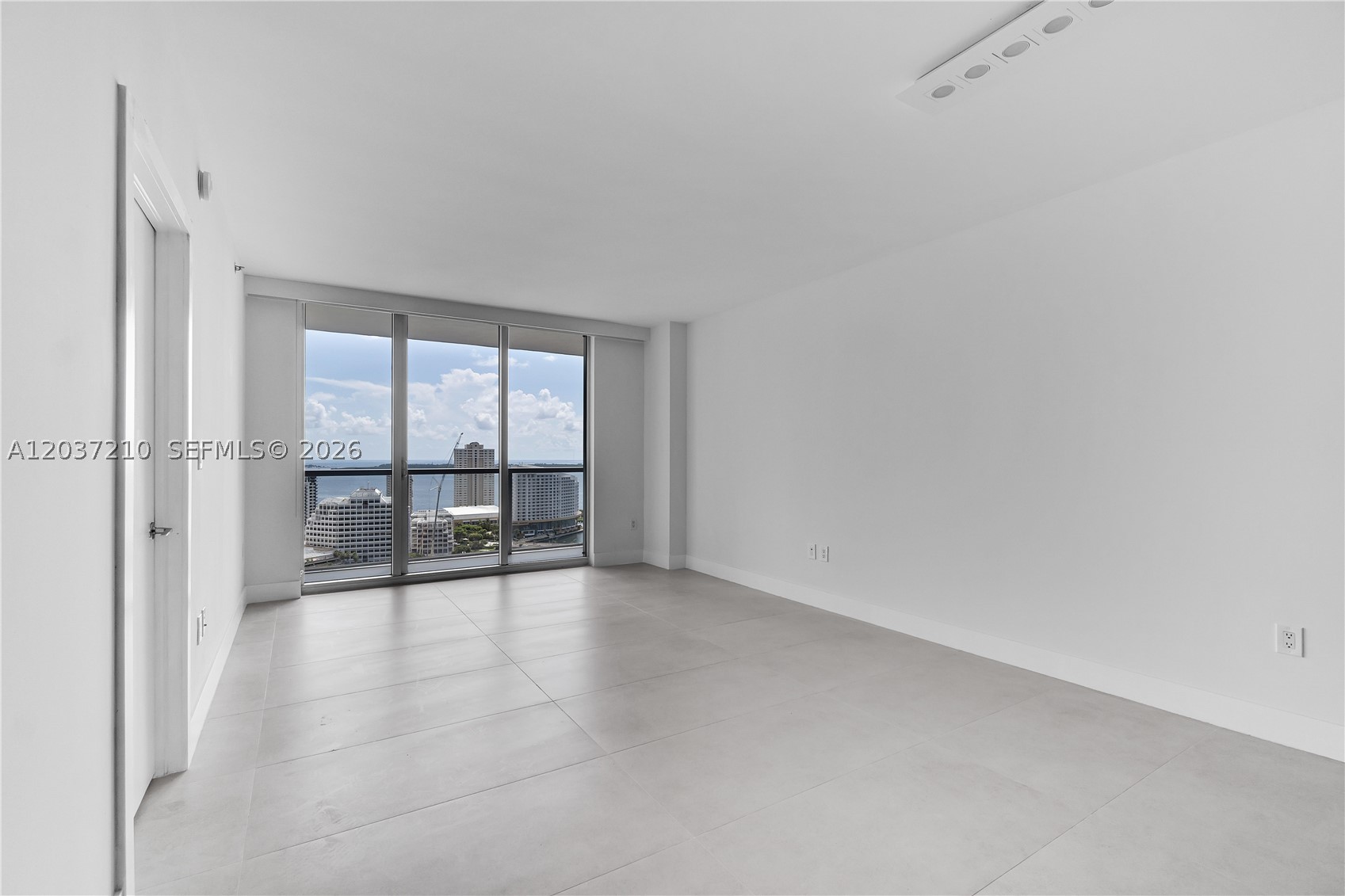 500 Brickell Ave #2700, Miami FL 33131