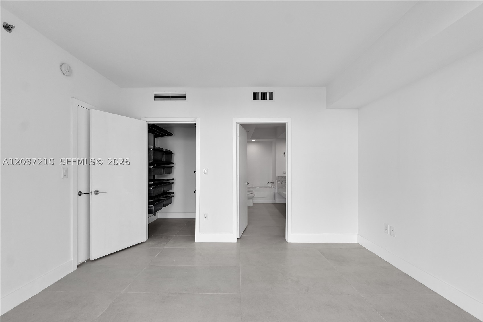 500 Brickell Ave #2700, Miami FL 33131
