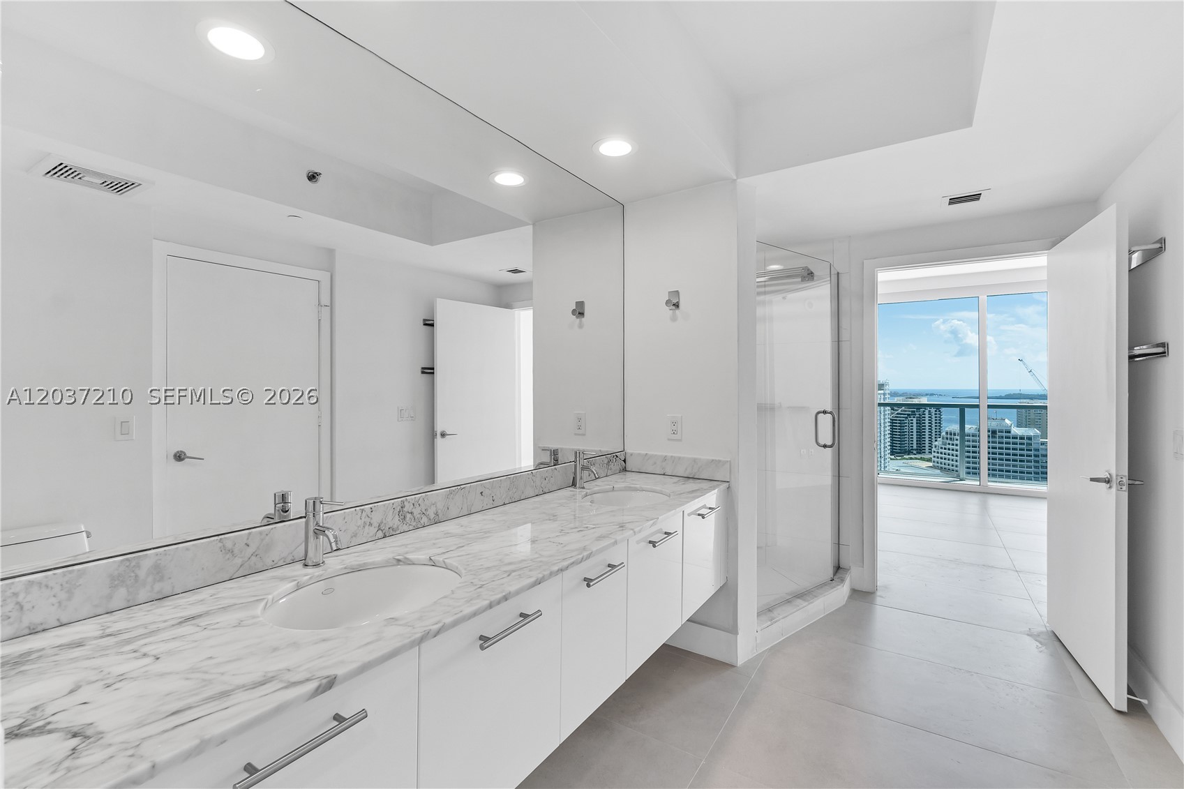 500 Brickell Ave #2700, Miami FL 33131