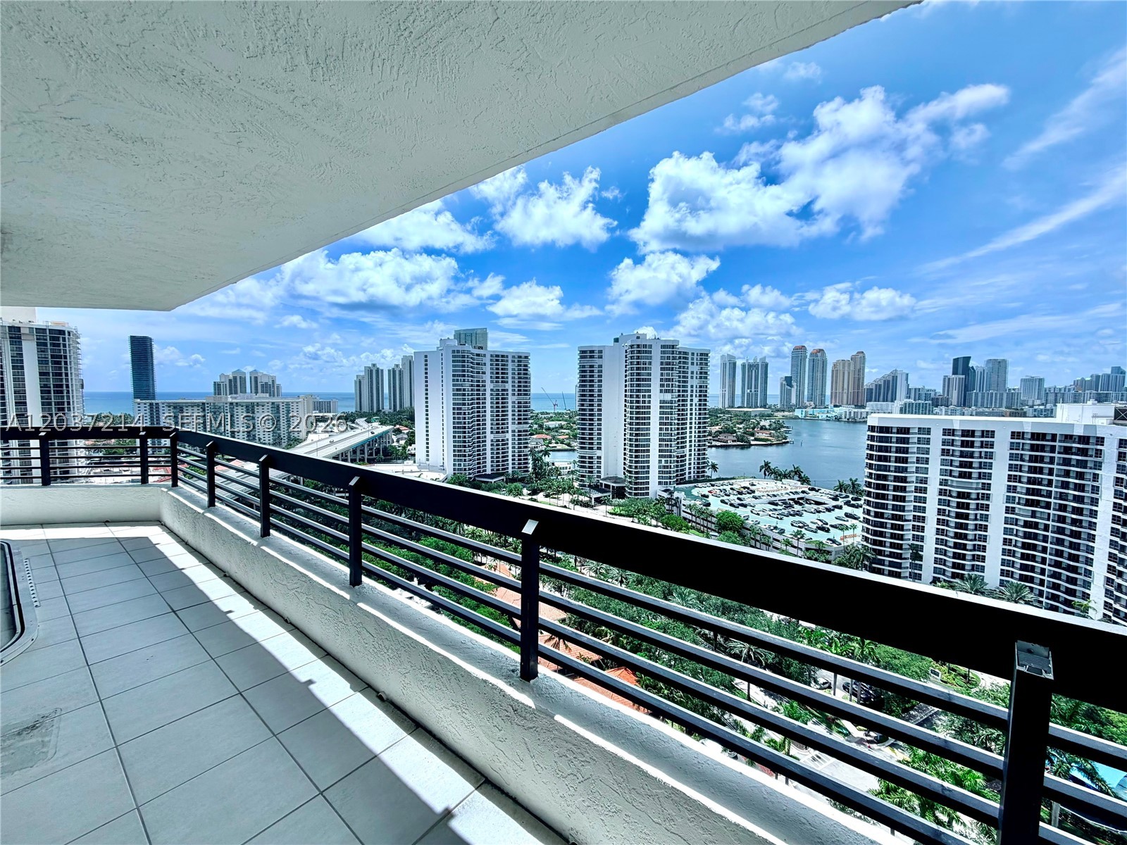 3500 Mystic Pointe Dr #2306, Aventura FL 33180