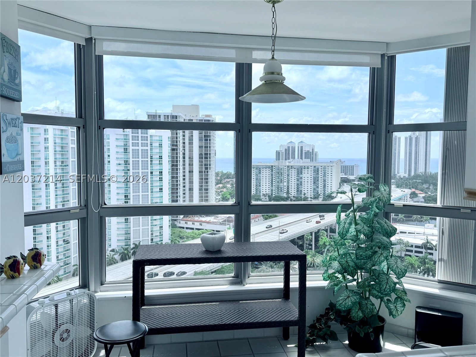 3500 Mystic Pointe Dr #2306, Aventura FL 33180