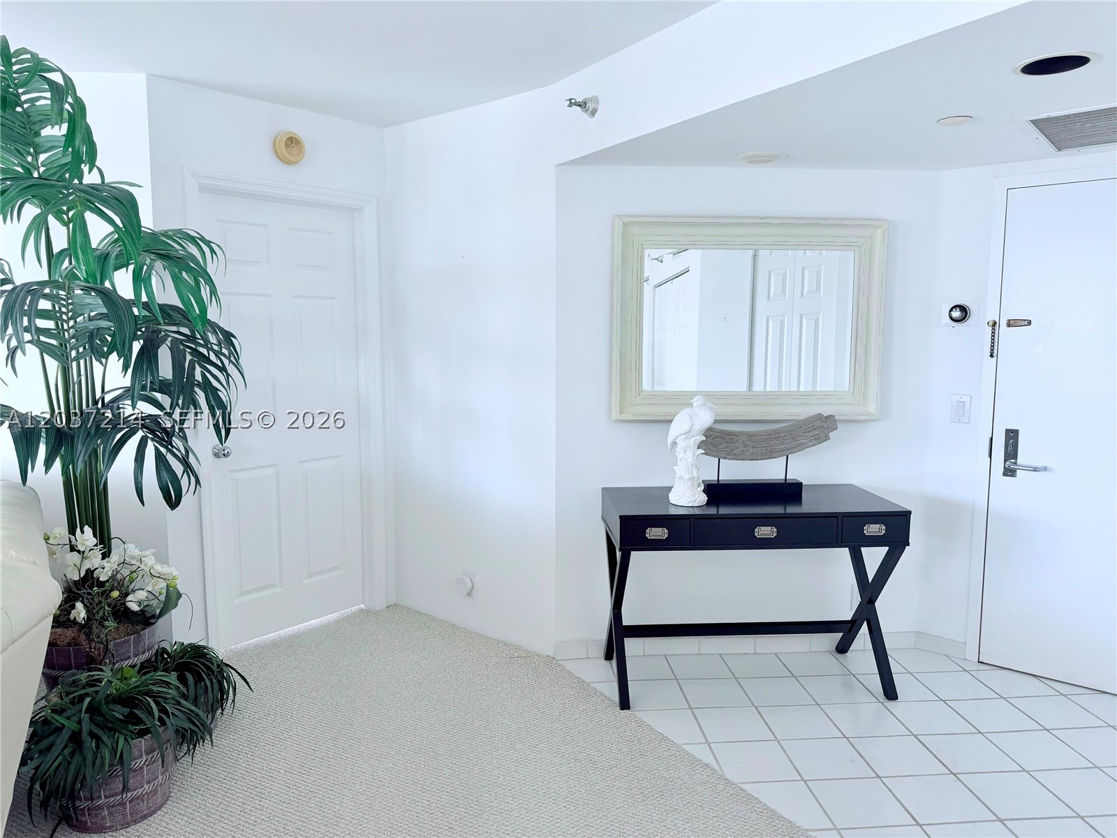 3500 Mystic Pointe Dr #2306, Aventura FL 33180
