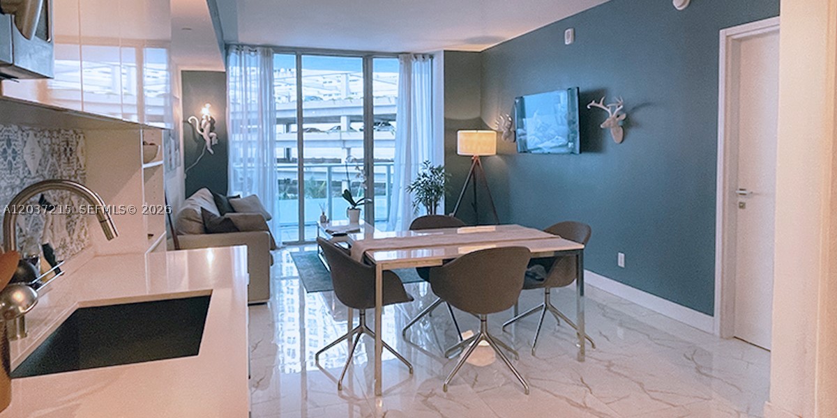 1300 Brickell Bay Dr #610, Miami FL 33131