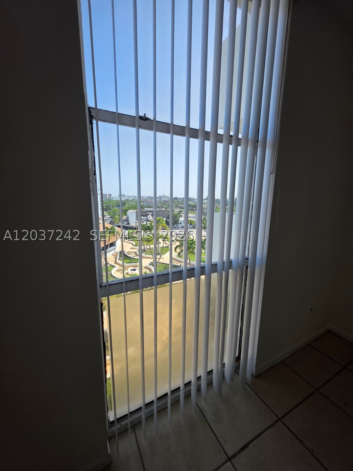 13499 Biscayne Blvd #706, North Miami FL 33181