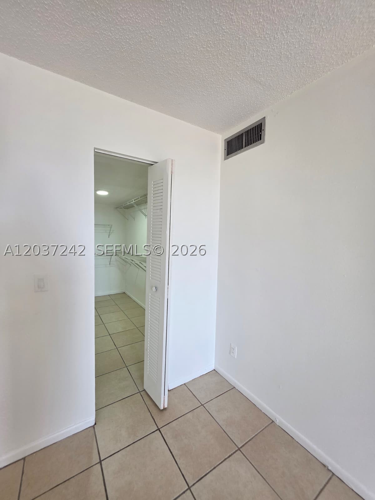 13499 Biscayne Blvd #706, North Miami FL 33181