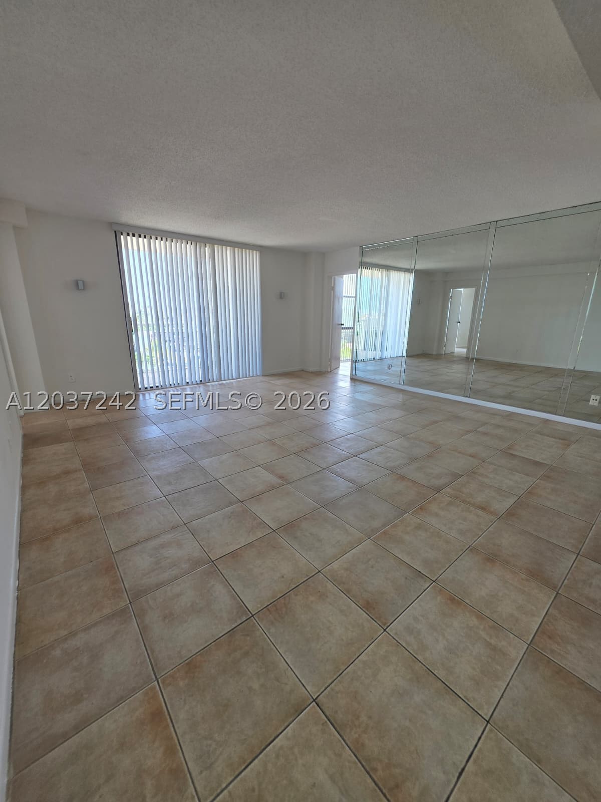 13499 Biscayne Blvd #706, North Miami FL 33181