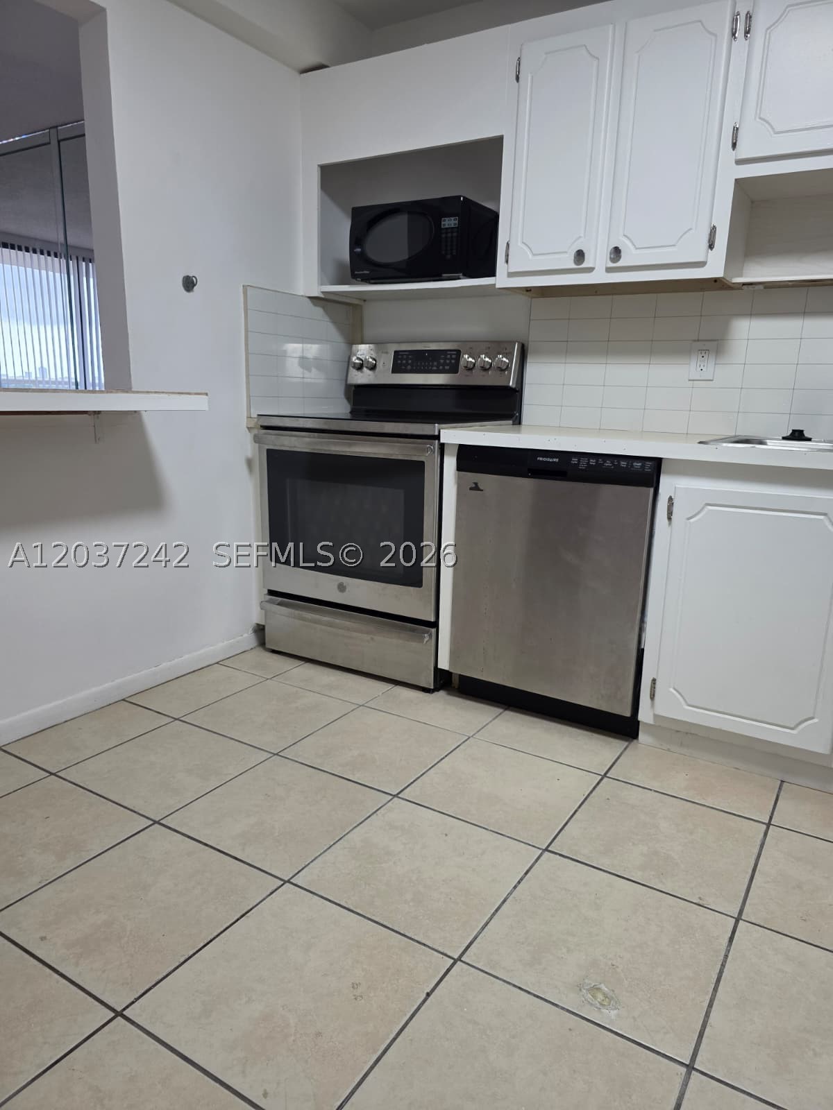 13499 Biscayne Blvd #706, North Miami FL 33181