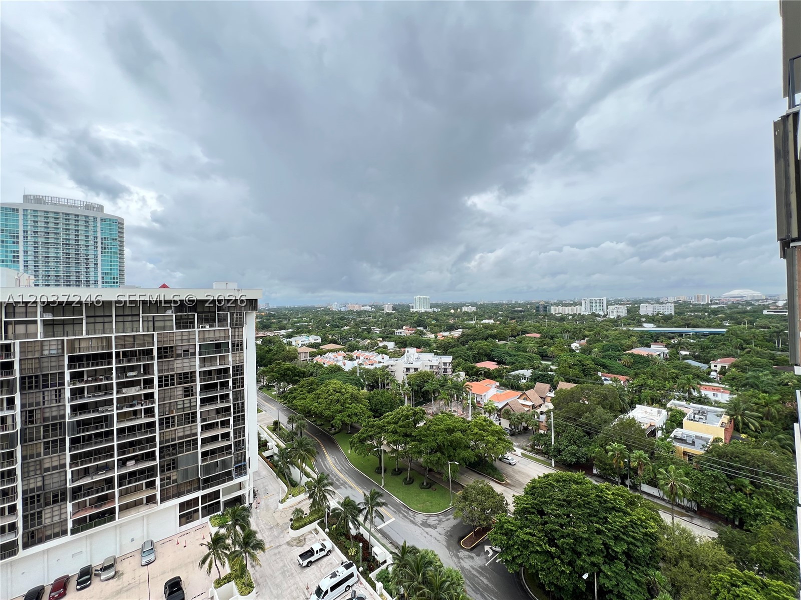 1901 Brickell Ave #B1807, Miami FL 33129