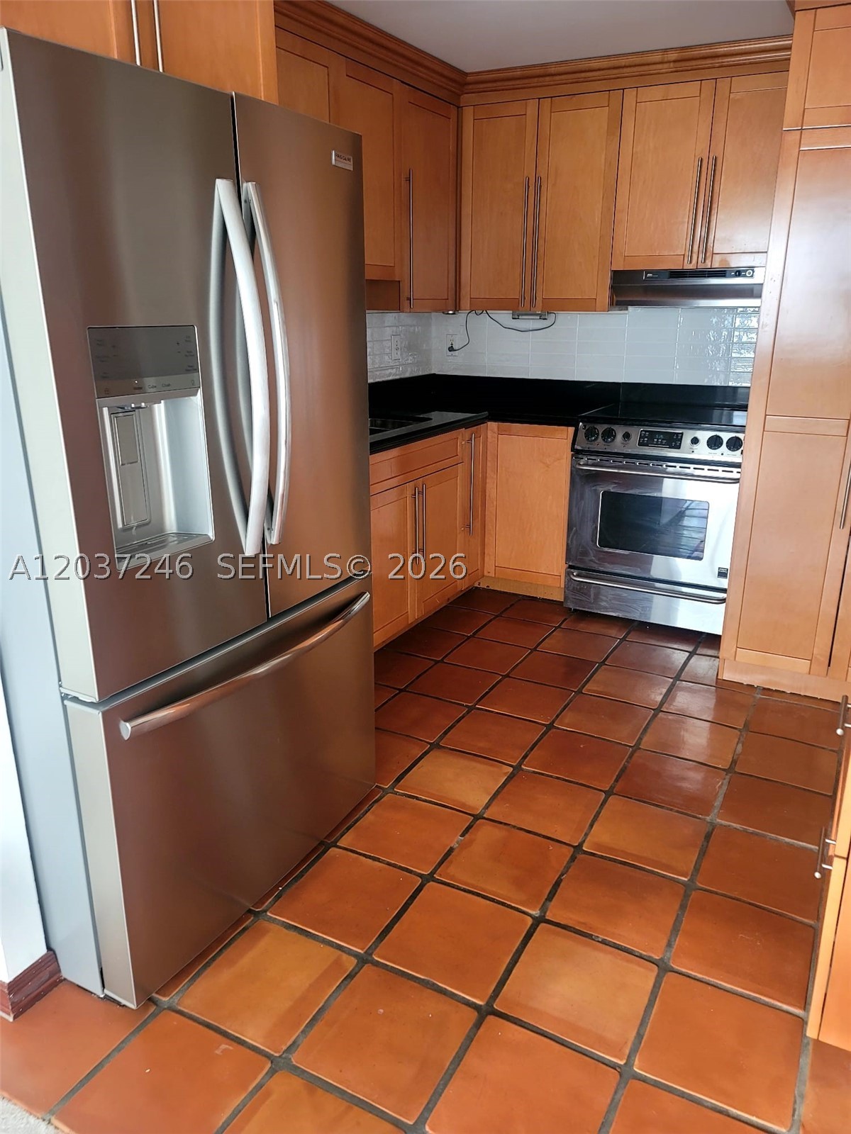 1901 Brickell Ave #B1807, Miami FL 33129