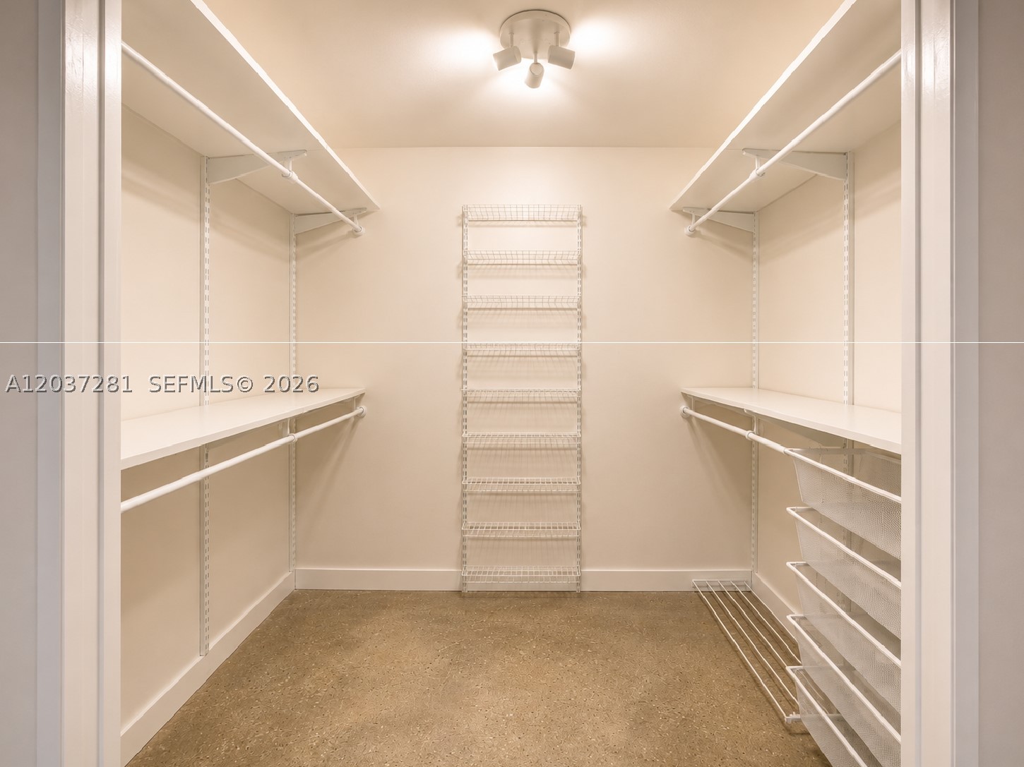 133 NE 2nd Ave #1508, Miami FL 33132